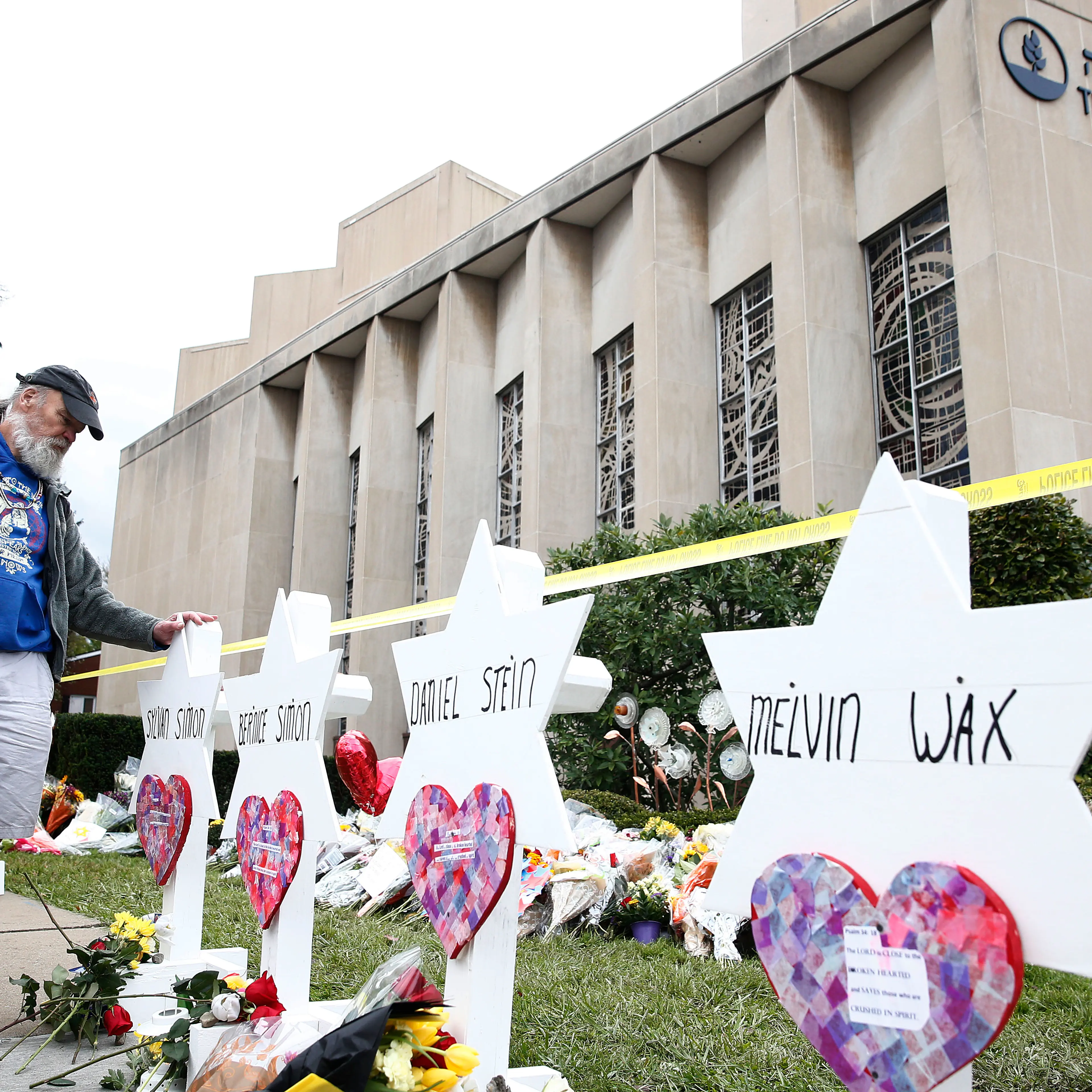Vigil for victims of synagogue shooting, Pittsburgh, USA - 29 Oct 2018