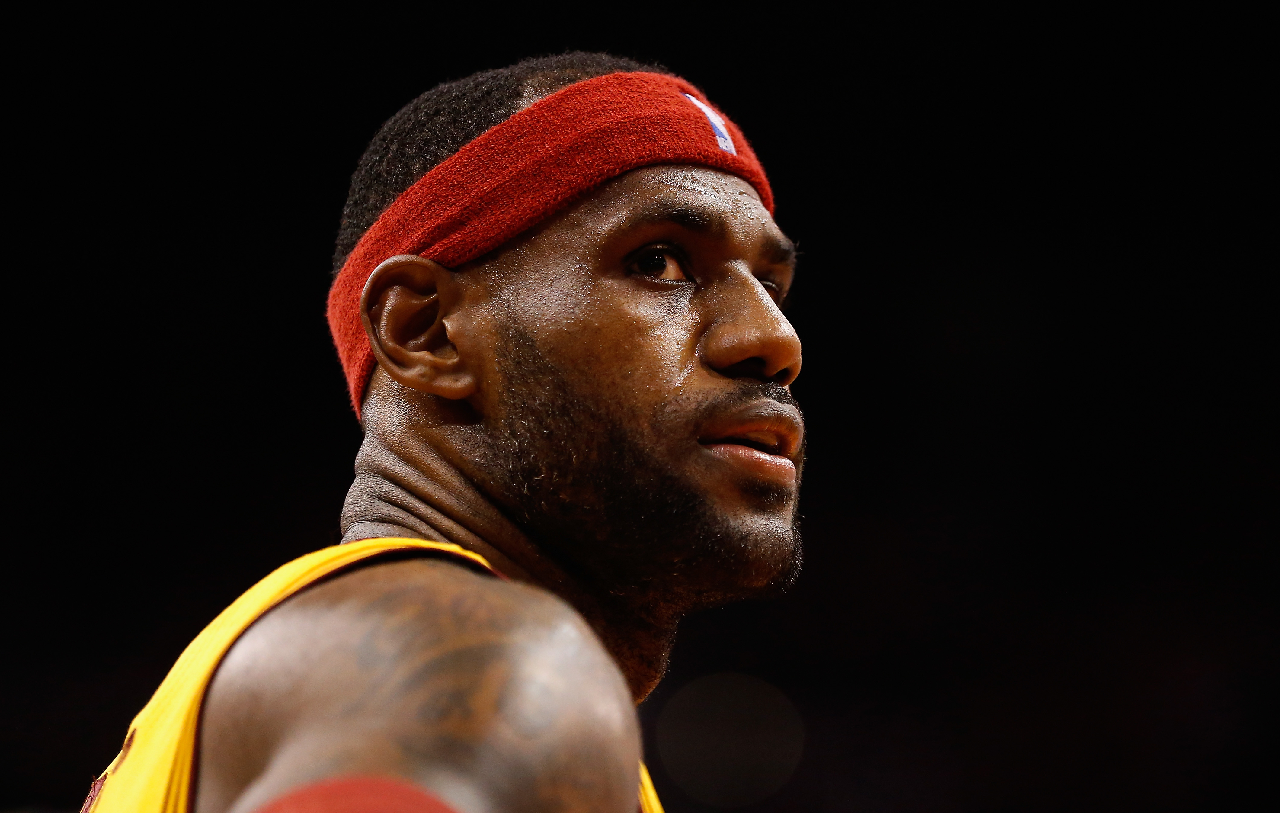 LeBron James of the Cleveland Cavaliers at the NBA game against the Phoenix Suns in Phoenix on Jan. 13, 2015.