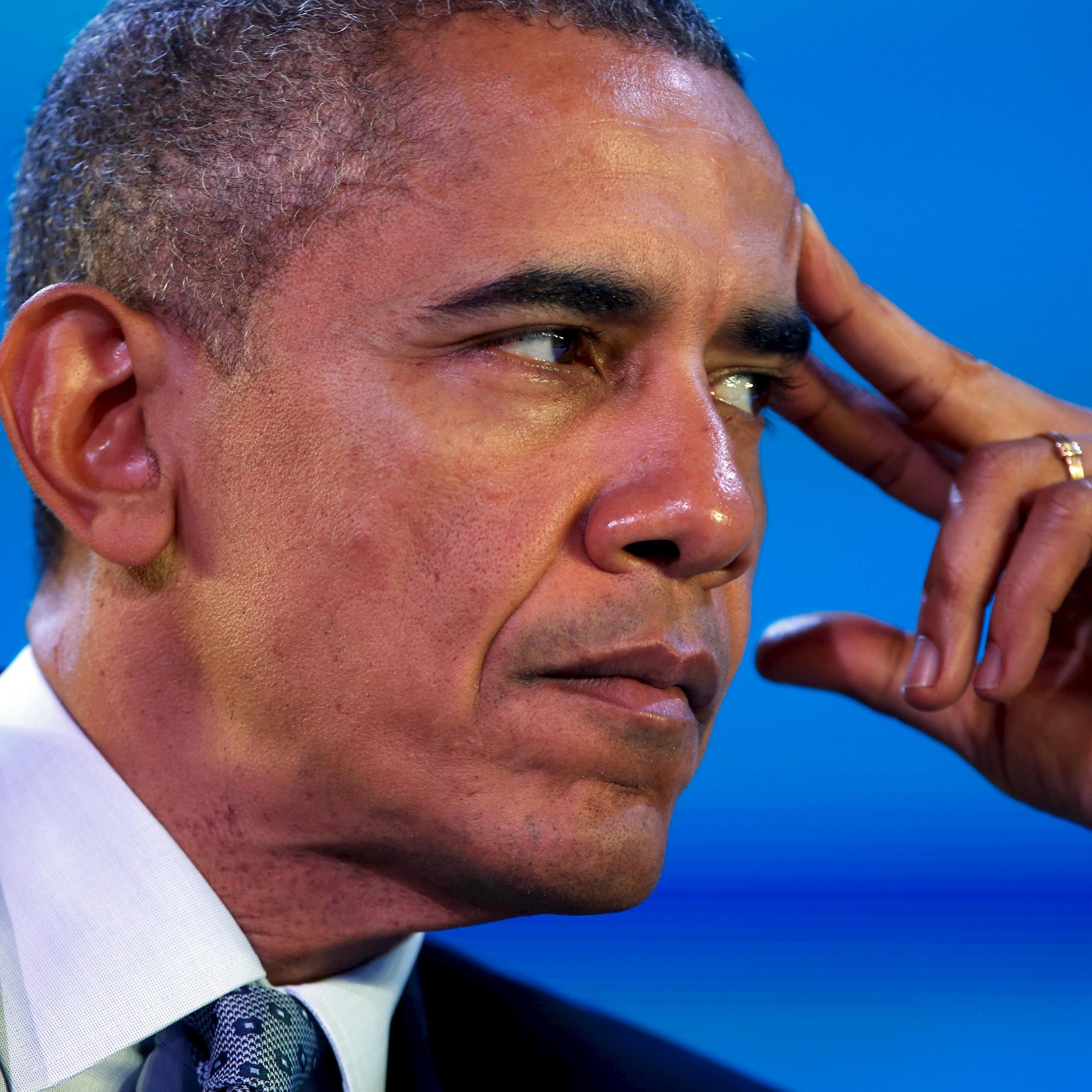 President Barack Obama takes part in the APEC CEO Summit in Manila, Philippines on Nov. 18, 2015.