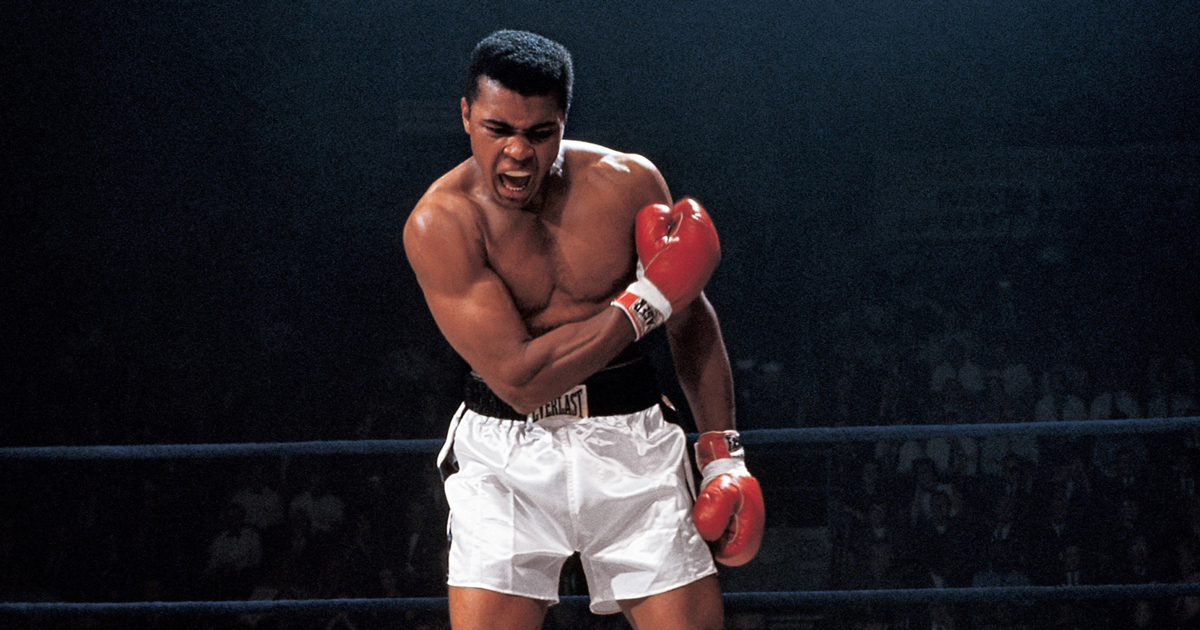 Muhammad Ali Dead: Photo of Fight vs. Sonny Liston