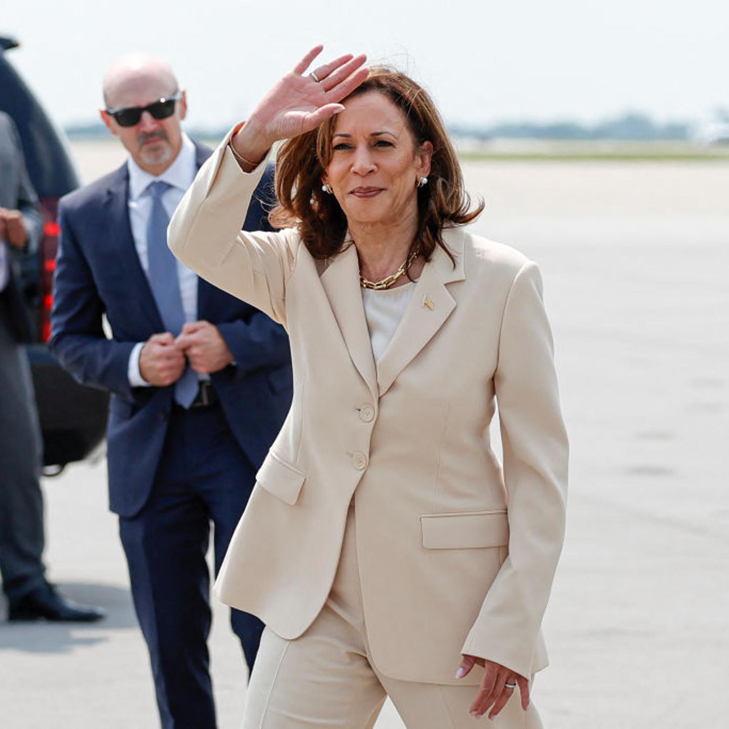 US-VOTE-POLITICS-HARRIS