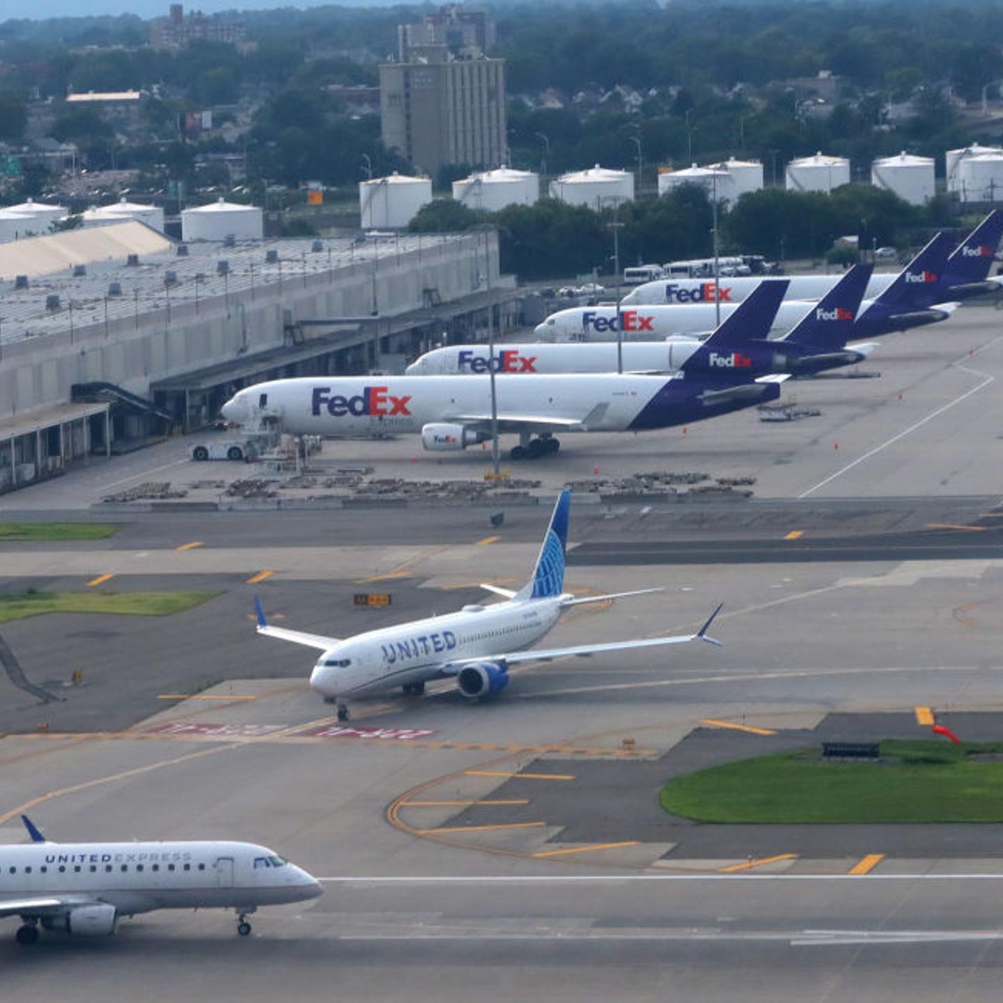 United Airlines Airplanes at Newark Liberty Airport, New Jersey
