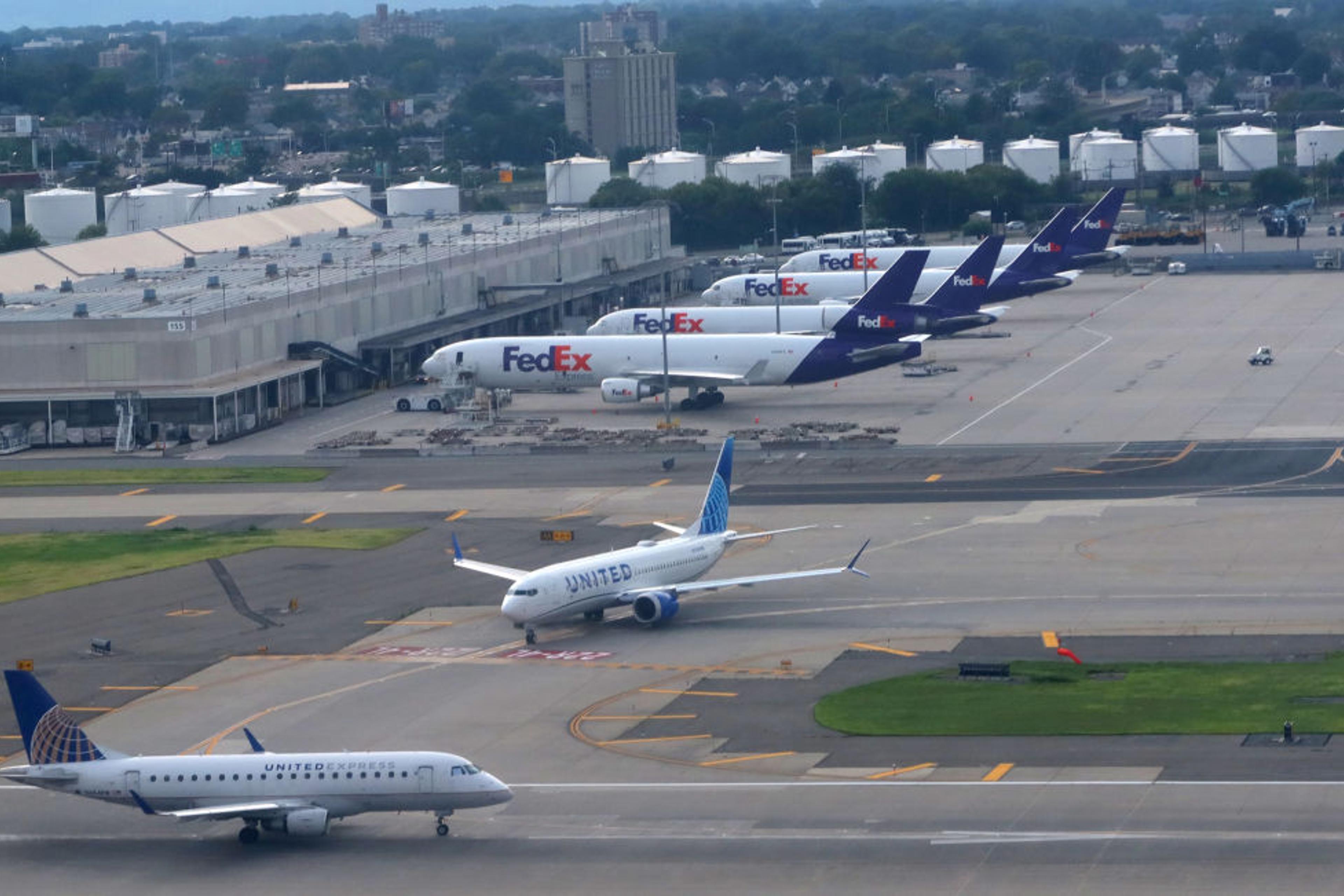 United Airlines Airplanes at Newark Liberty Airport, New Jersey