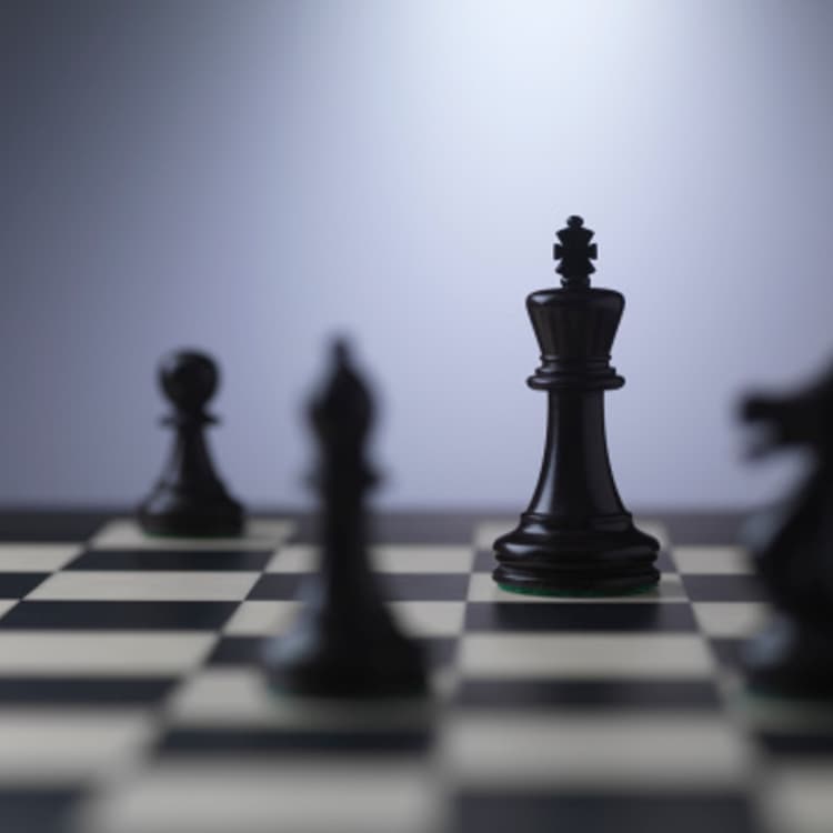 chess-pieces-board