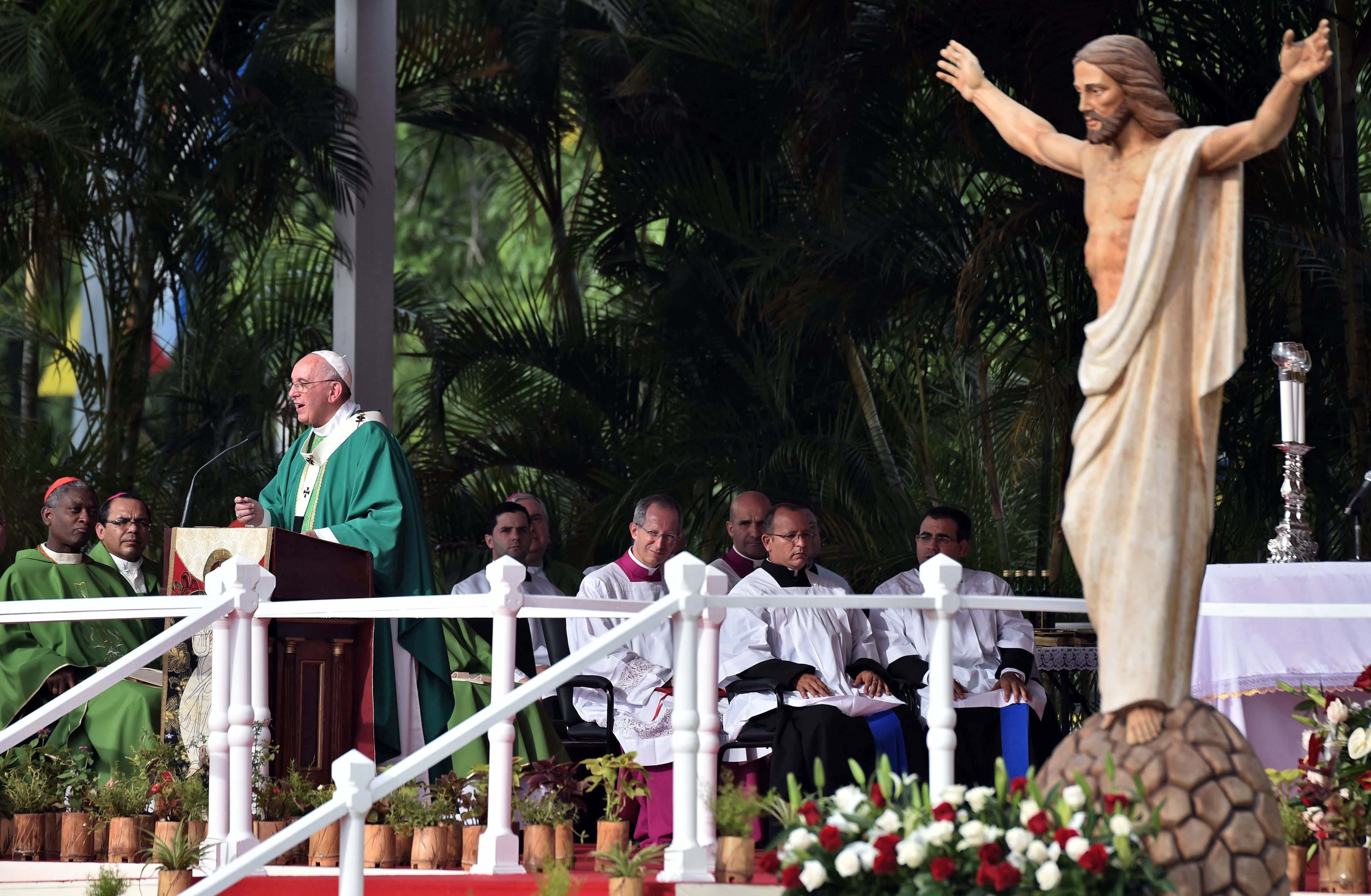 CUBA-POPE-VISIT-MASS