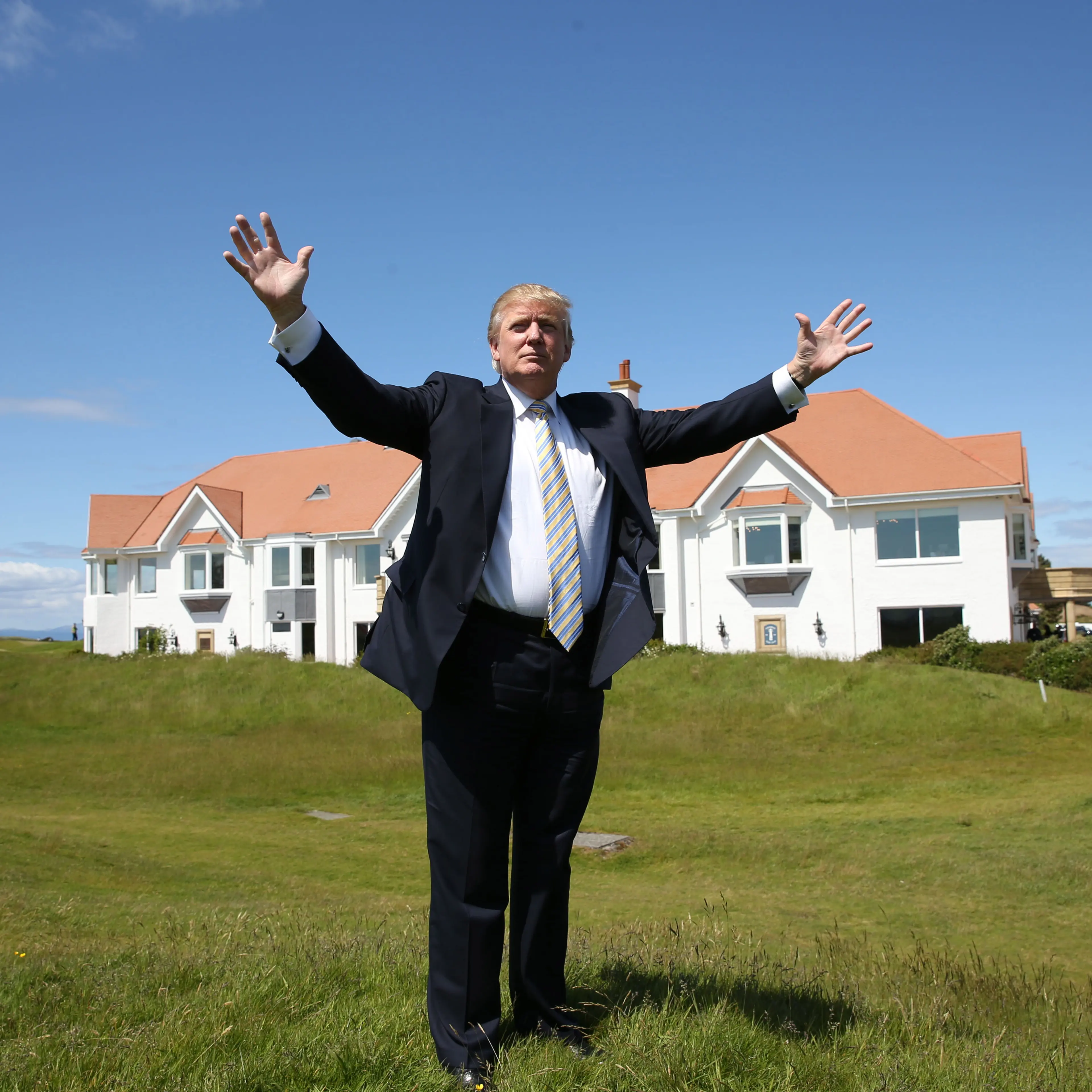 TURNBURRY, SCOTLAND - JUNE 08: Donald Trump Visits Turnberry Golf Club, after its $10 Million refurbishment on June 8, 2015 in Turnberry, Scotland. (Photo by Ian MacNicol/Getty Images)