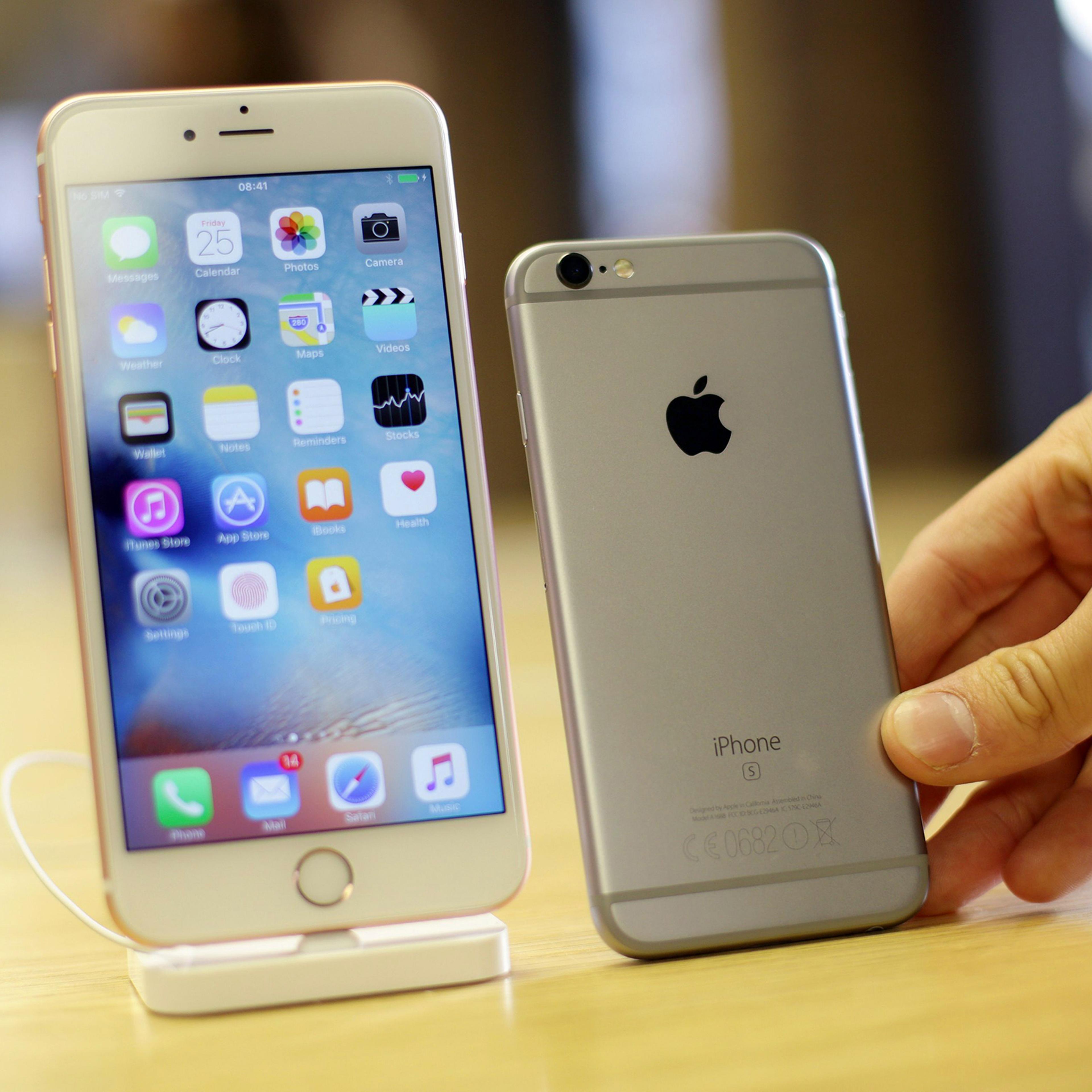 160906_GALL_iPhone7Alts_iPhone6s
