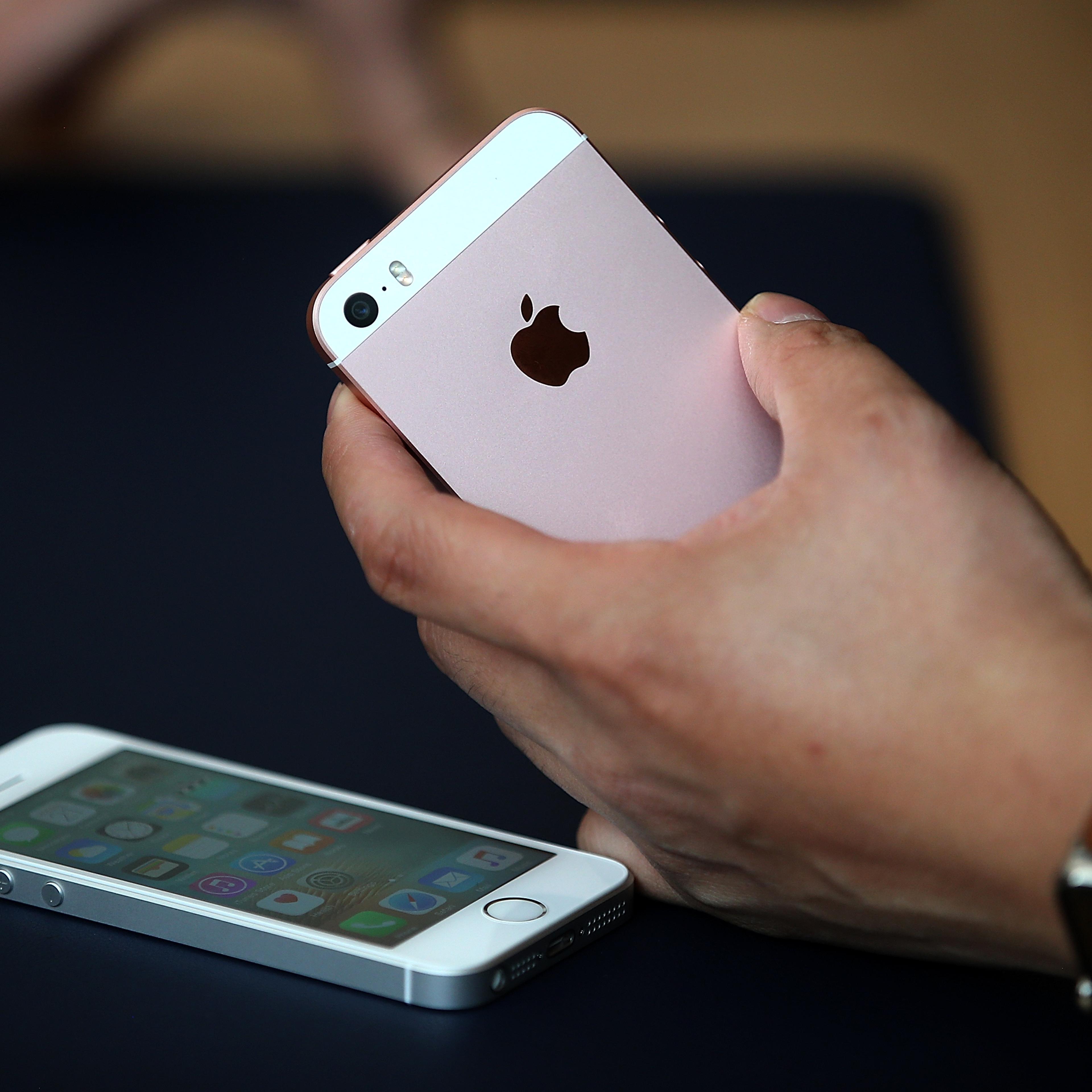 Apple Introduces New Products
