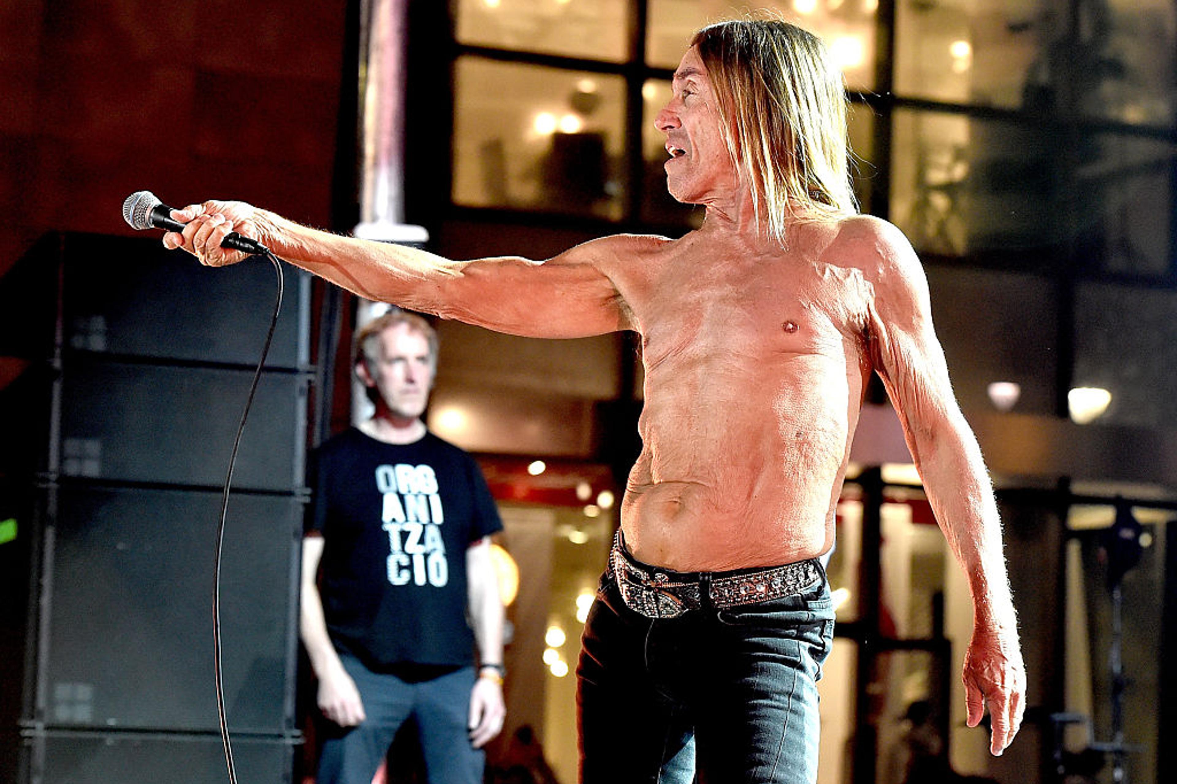 Iggy Pop Posed Nude for Life Drawing Class