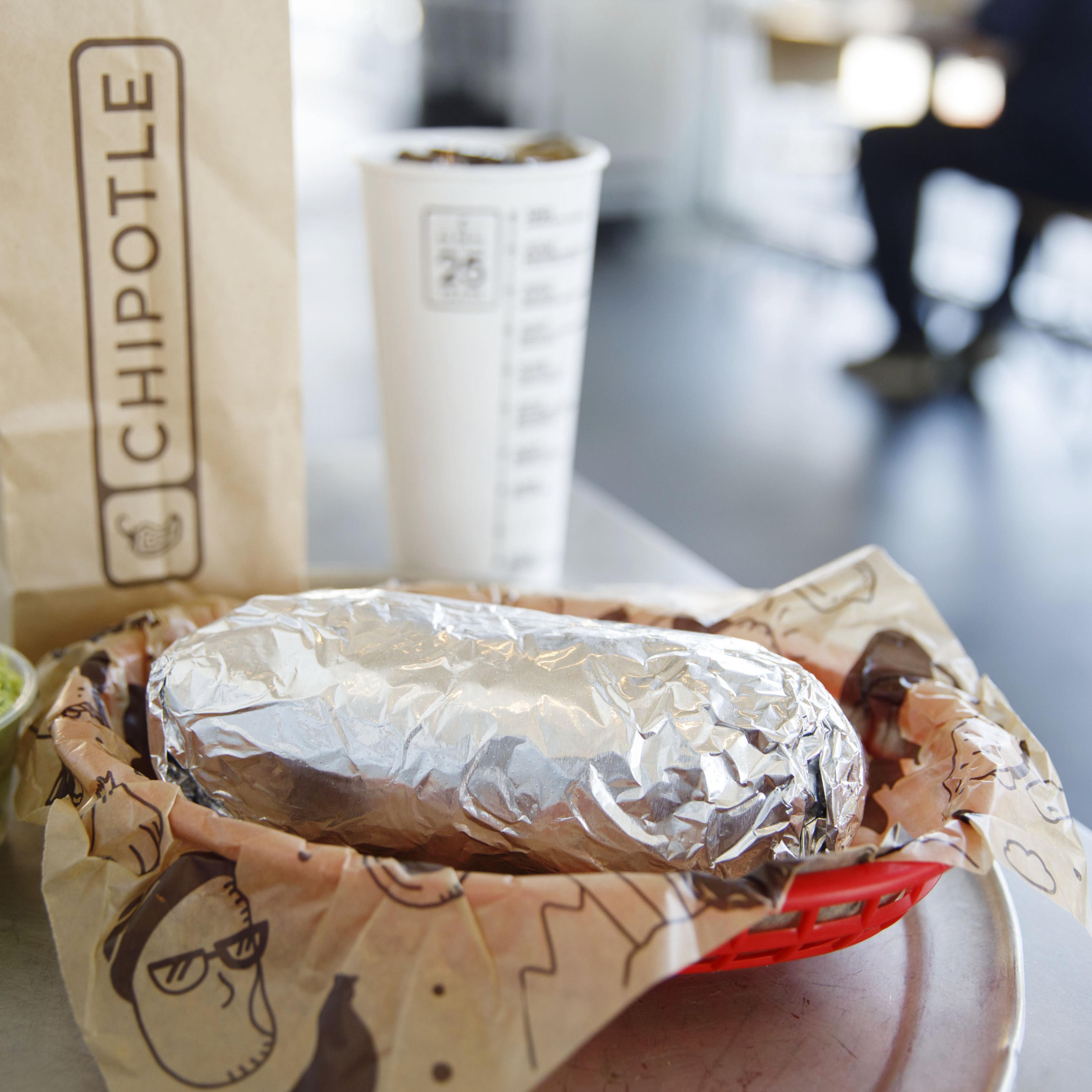 Chipotle Offering Free Guacamole