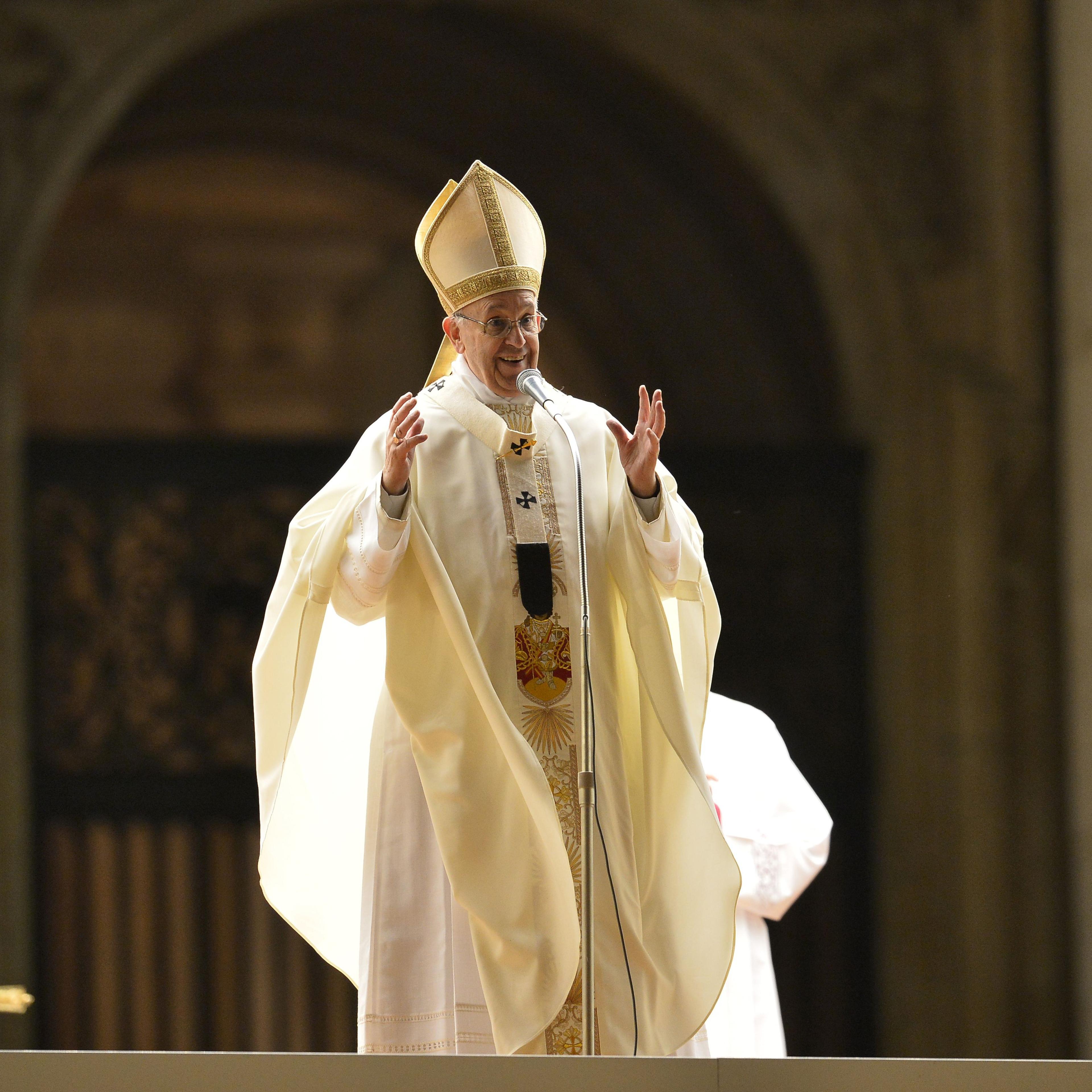 VATICAN-POPE-MASS-CANDLEMAS
