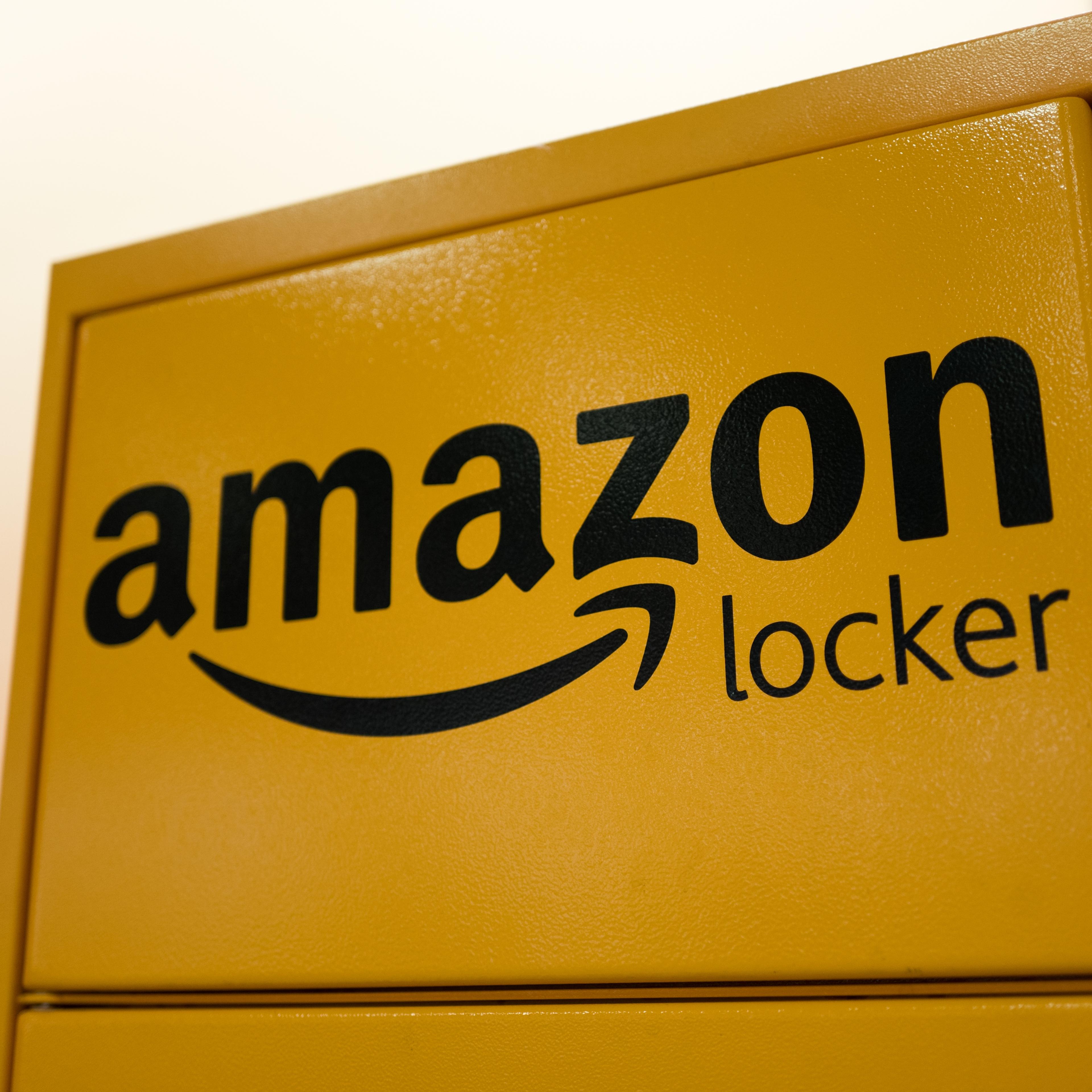 Amazon Locker