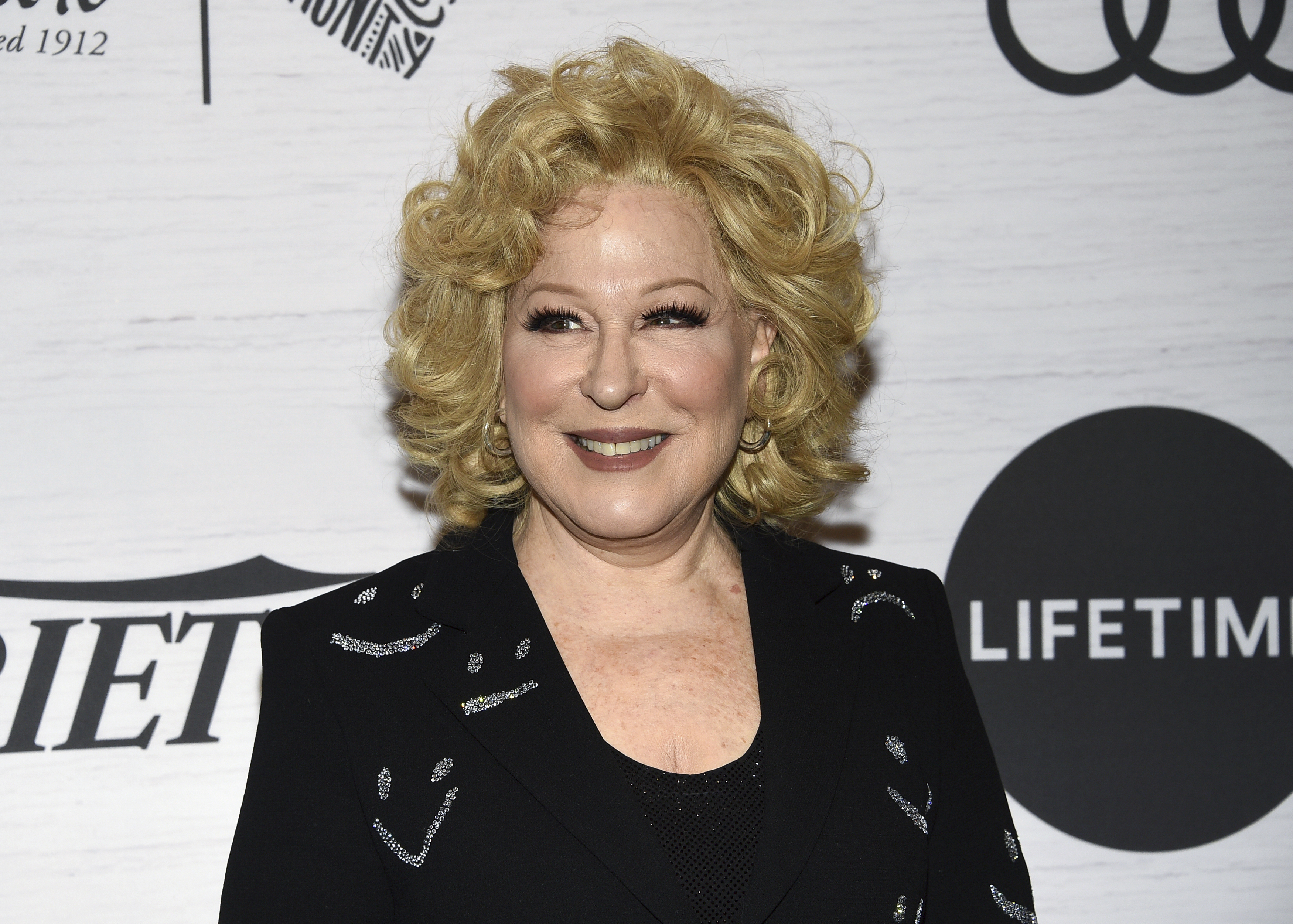 Bette Midler Trump