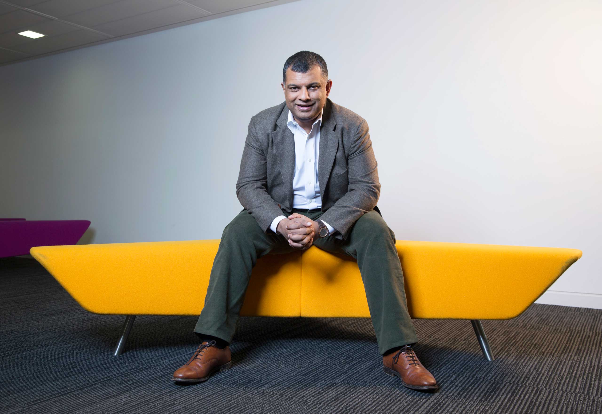 AirAsia Bhd. Chief Executive Officer Tony Fernandes Interview