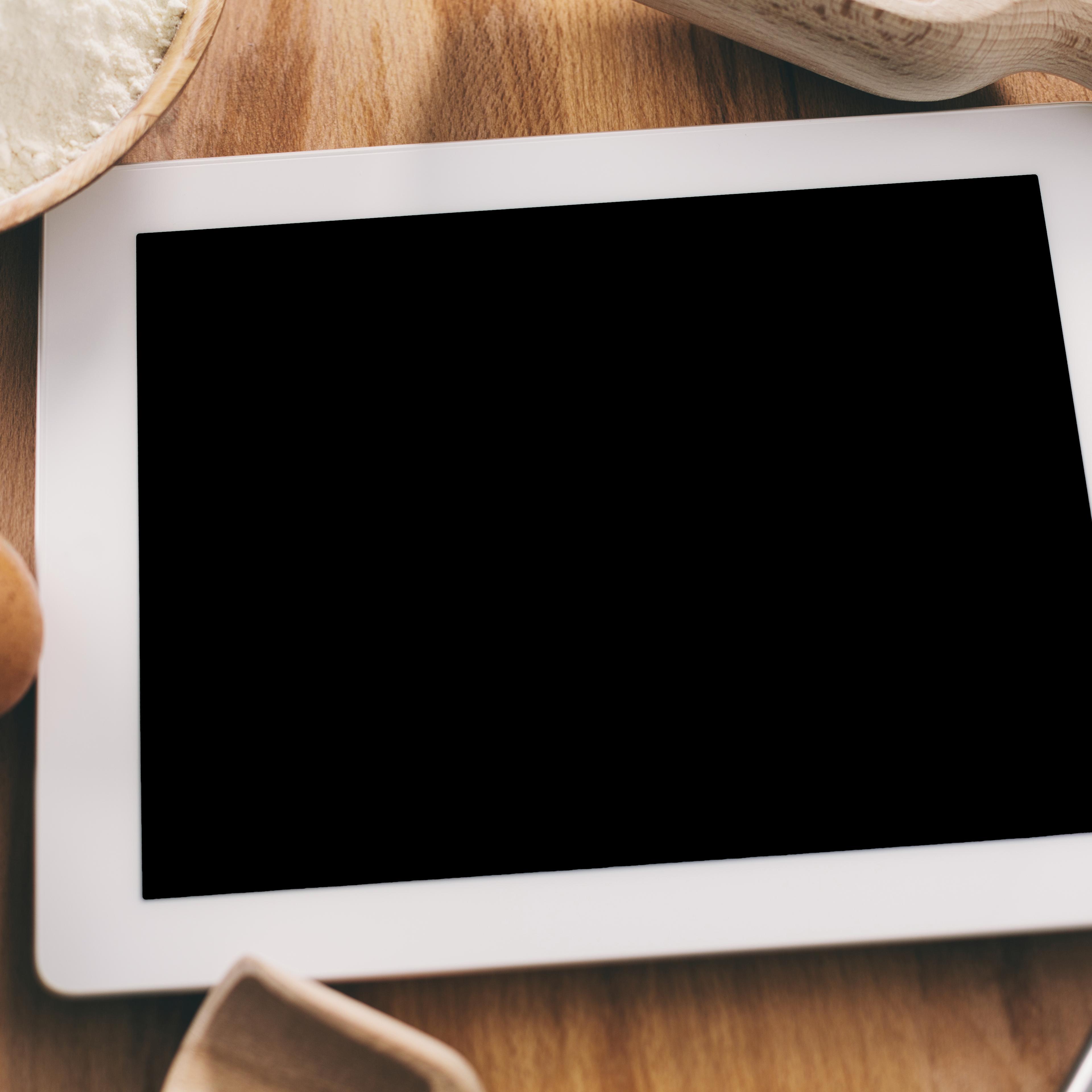 Cooking with digital tablet
