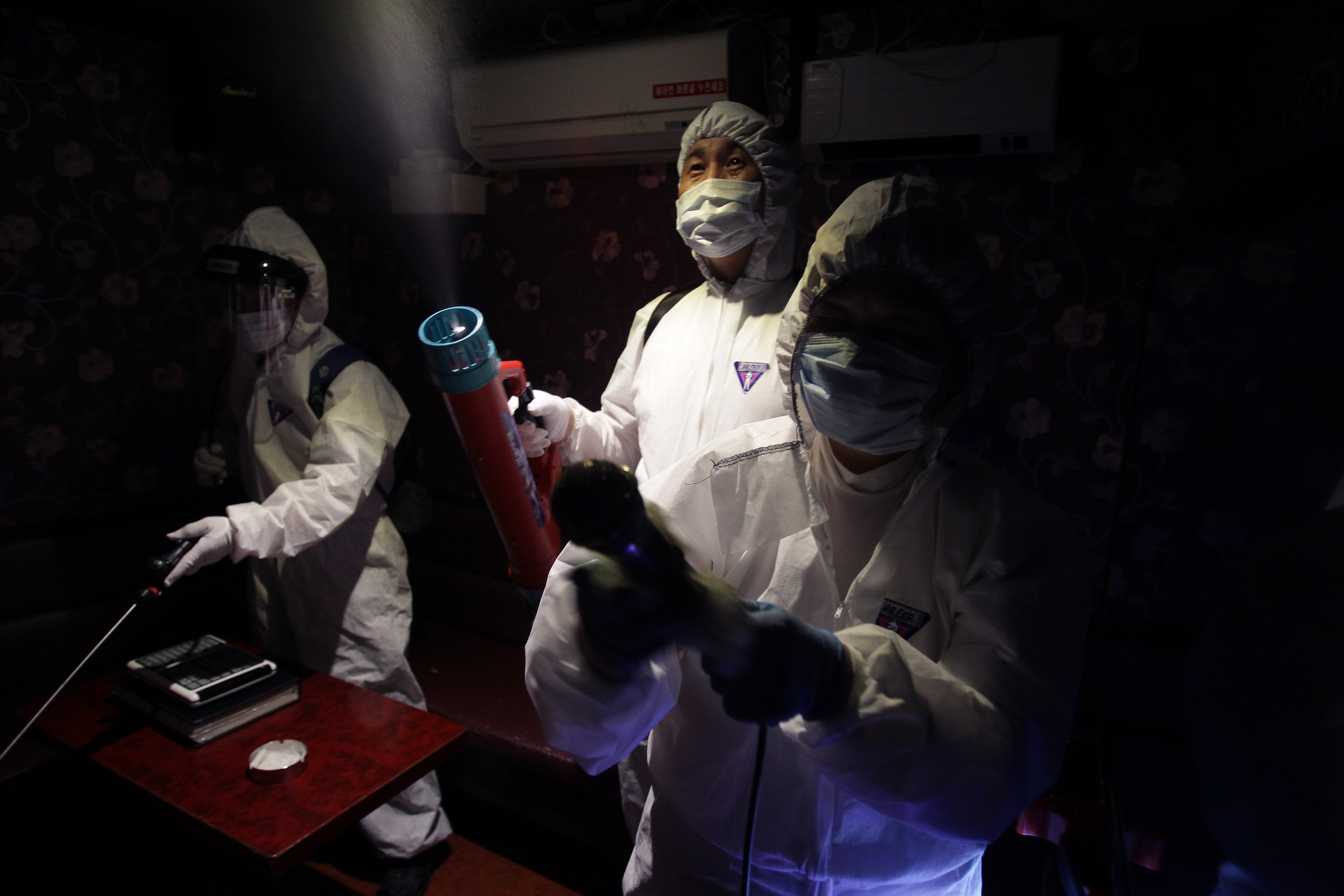 Struggles To Contain MERS Continue In South Korea