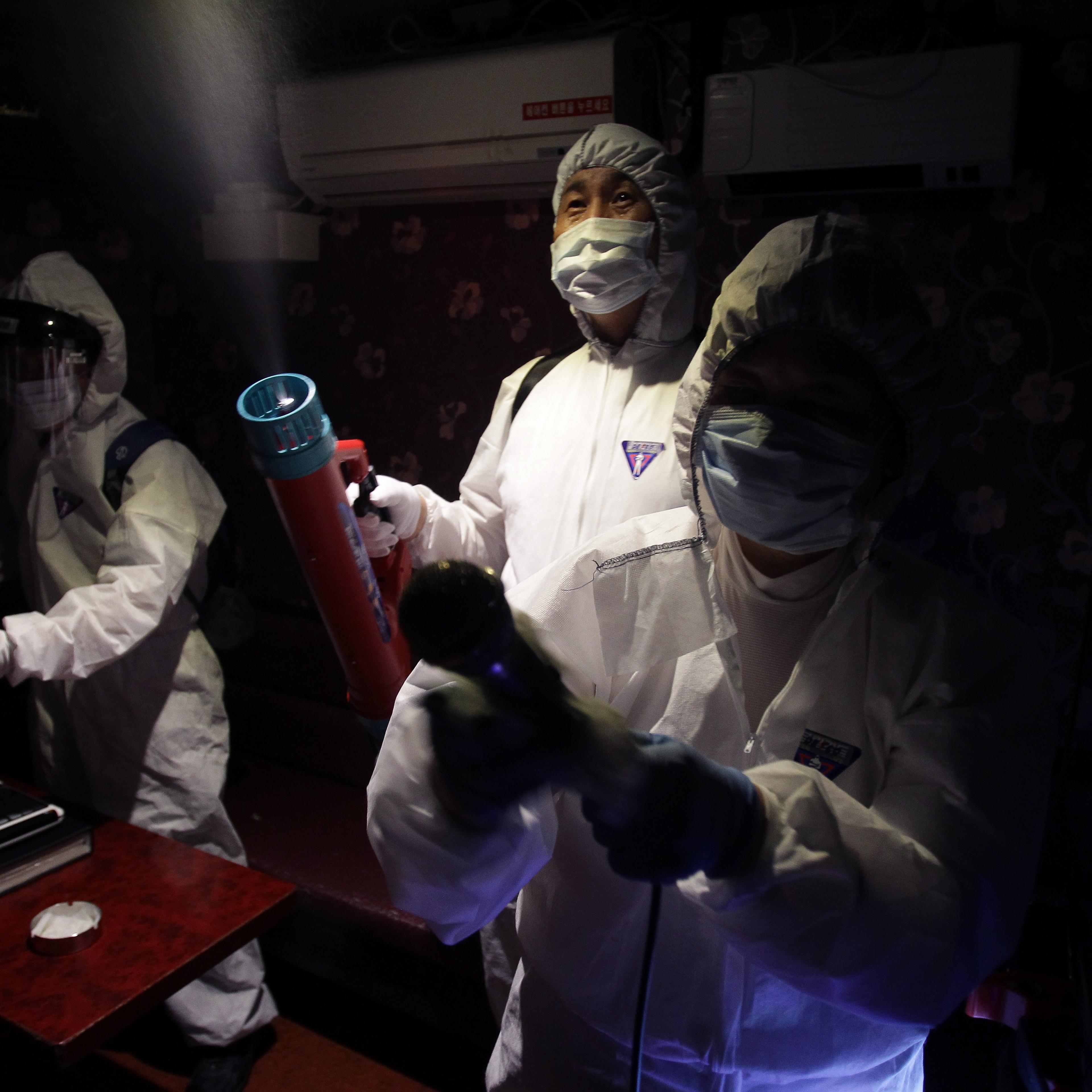 Struggles To Contain MERS Continue In South Korea