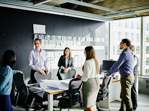 business-people-meeting