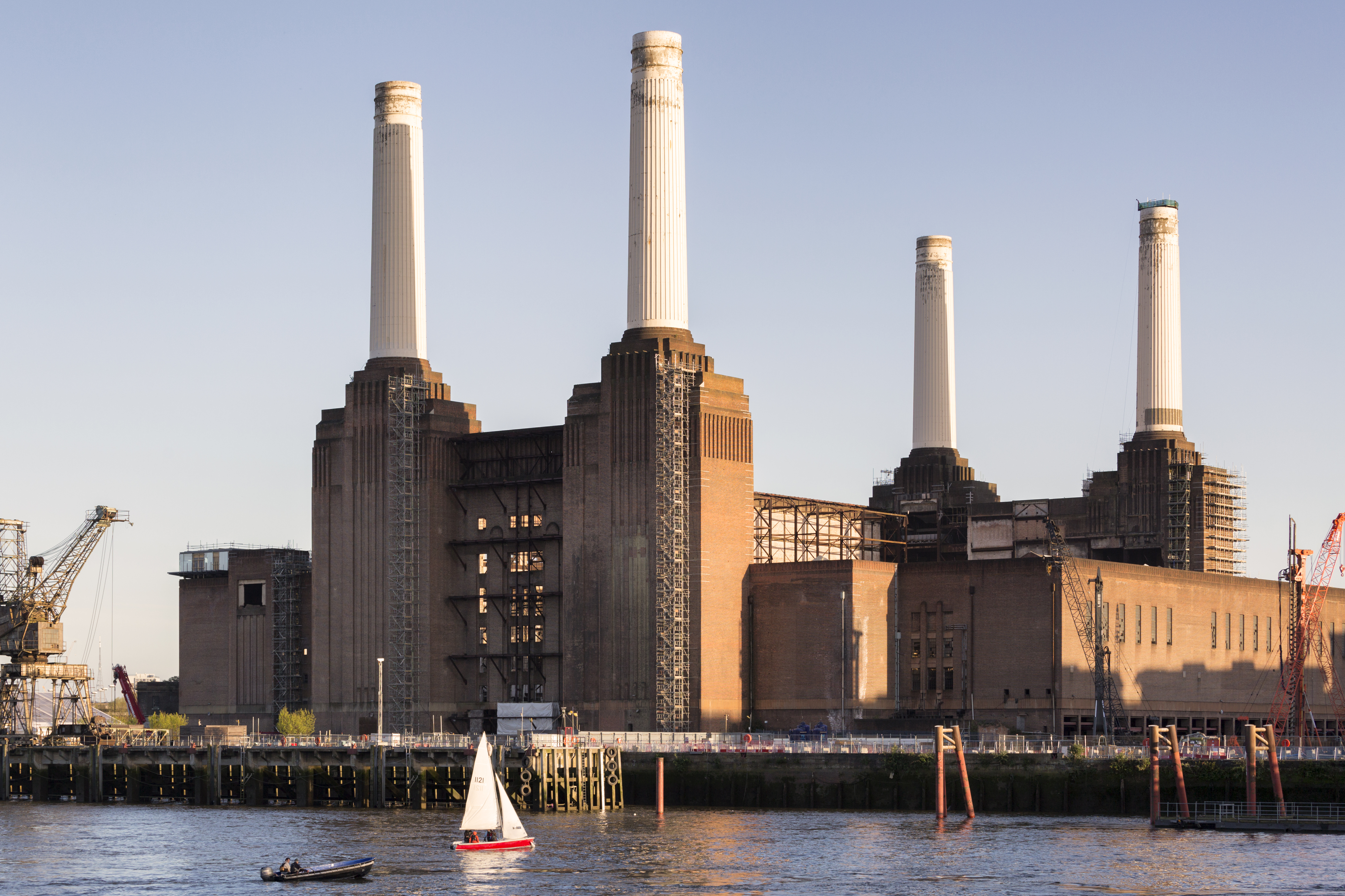apple headquarters london battersea power