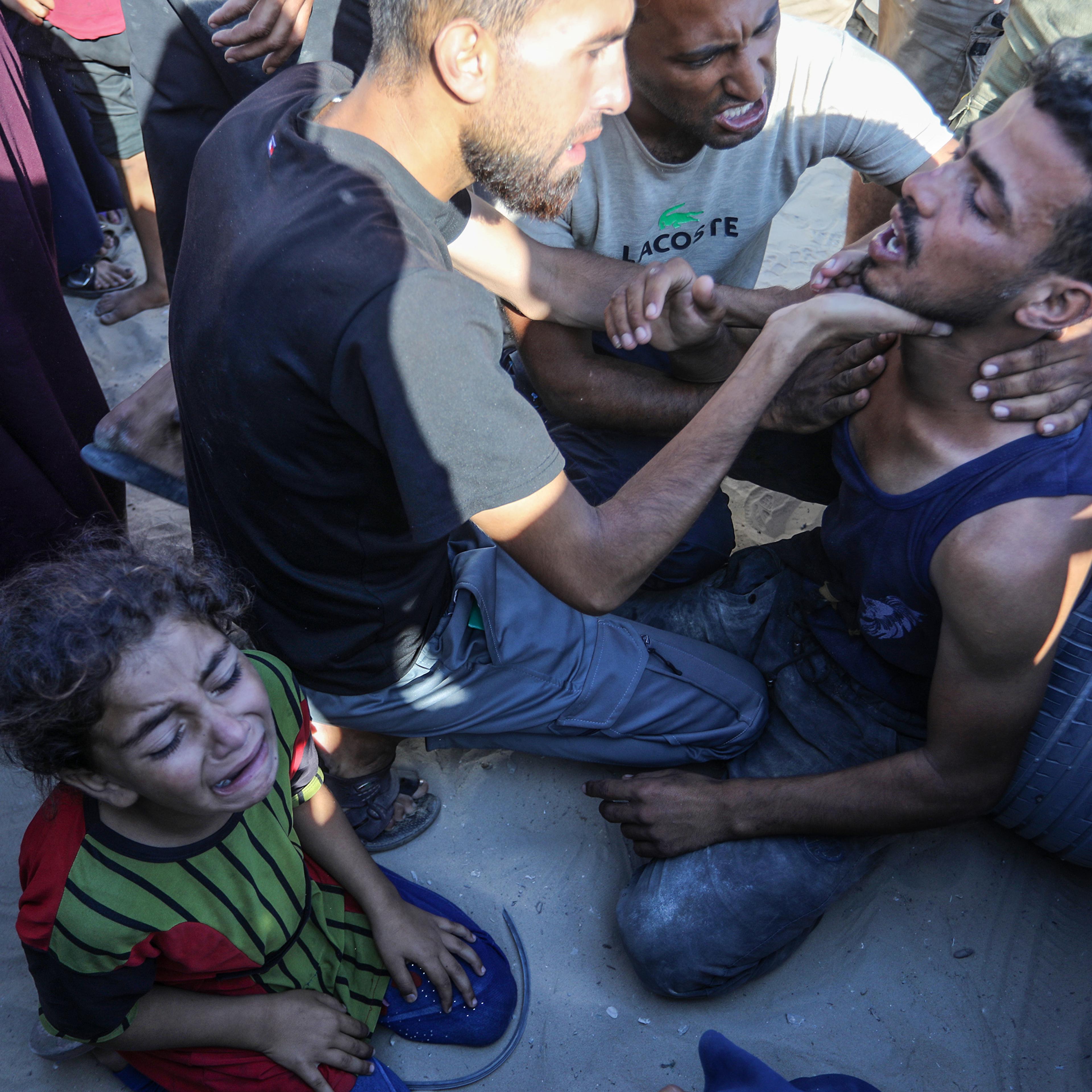 Israeli attacks continue on Gaza