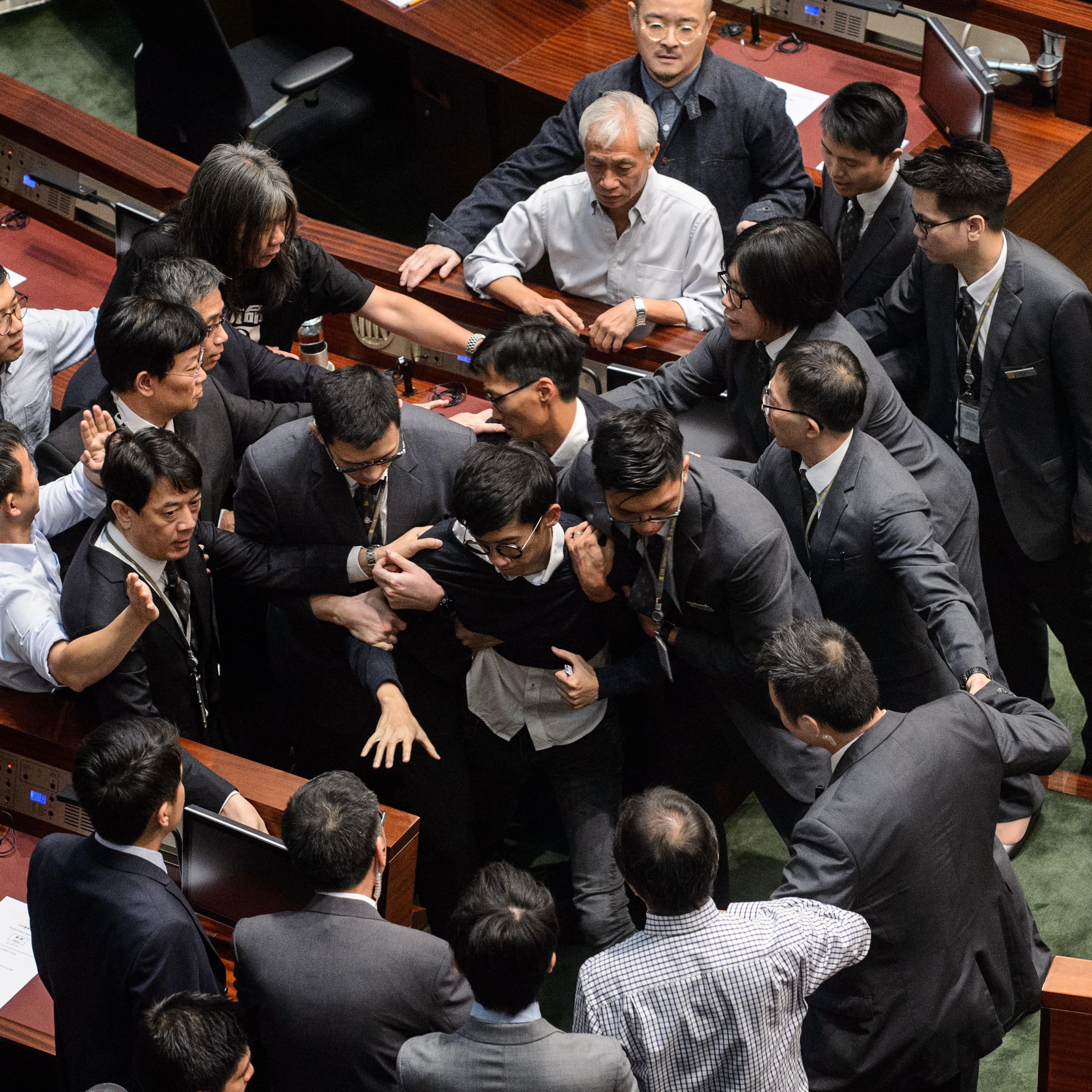 TOPSHOT-HONG KONG-CHINA-POLITICS-INDEPENDENCE-DEMOCRACY
