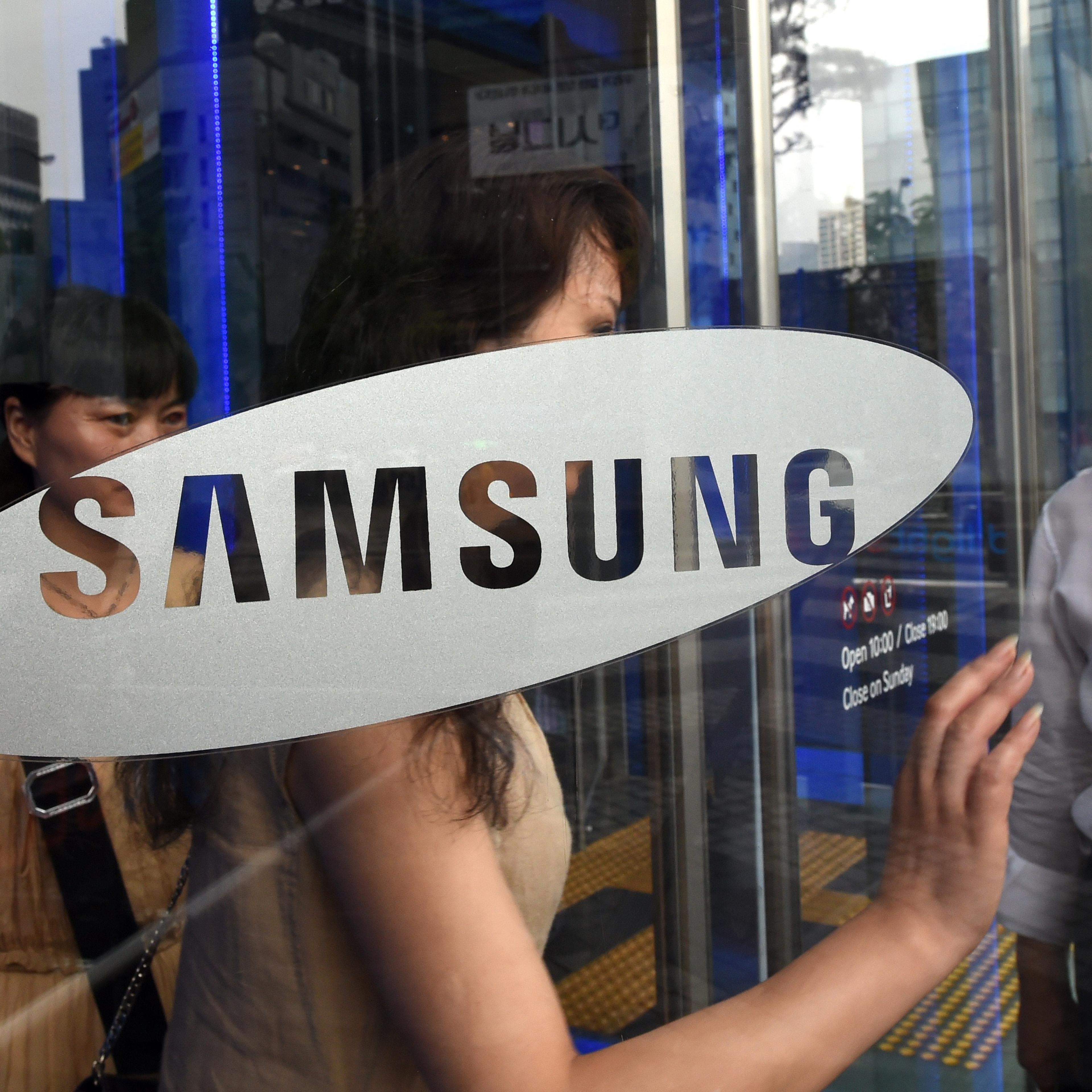 SKOREA-SAMSUNG-EARNINGS-ESTIMATE