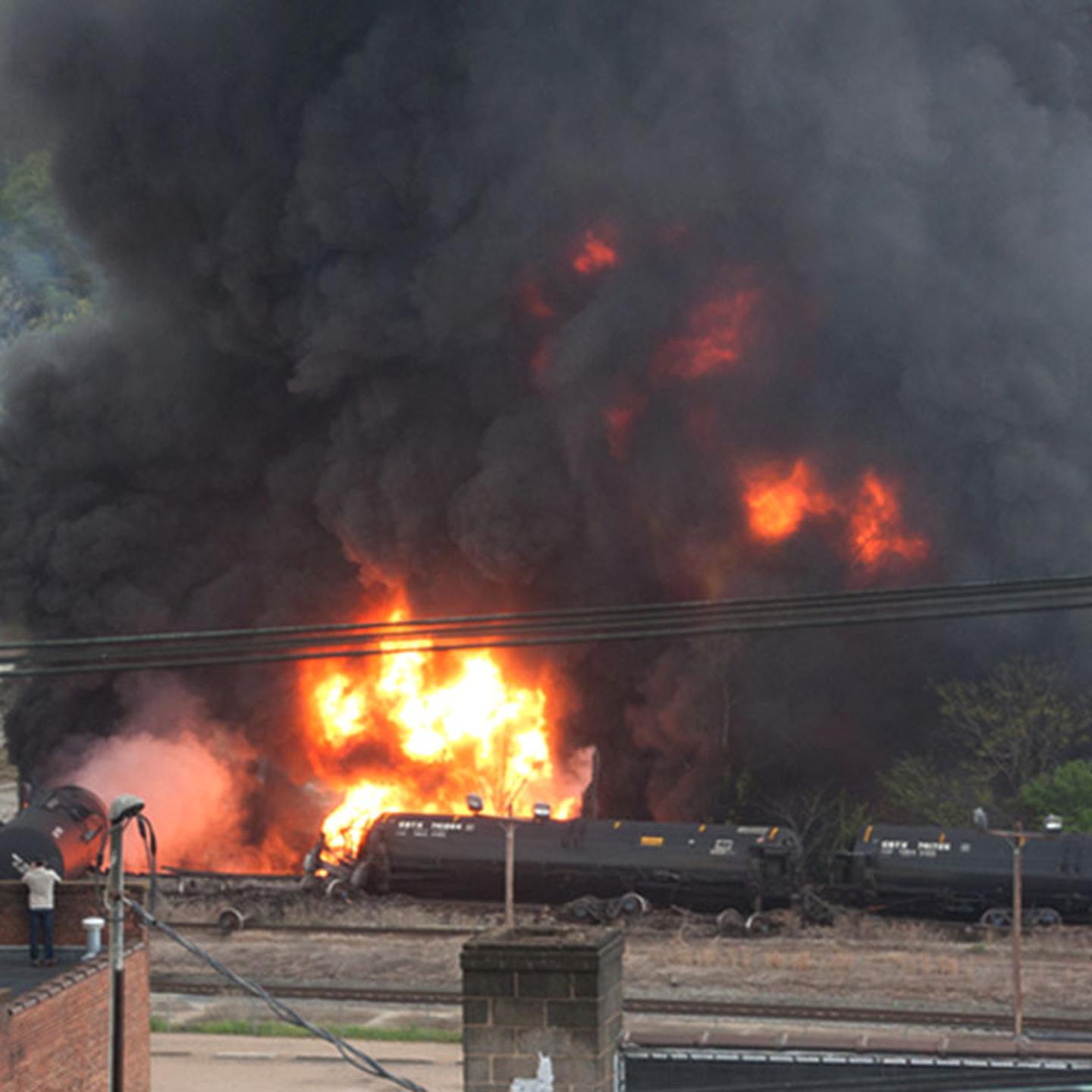 Lynchburg Train Derail Crash Fire