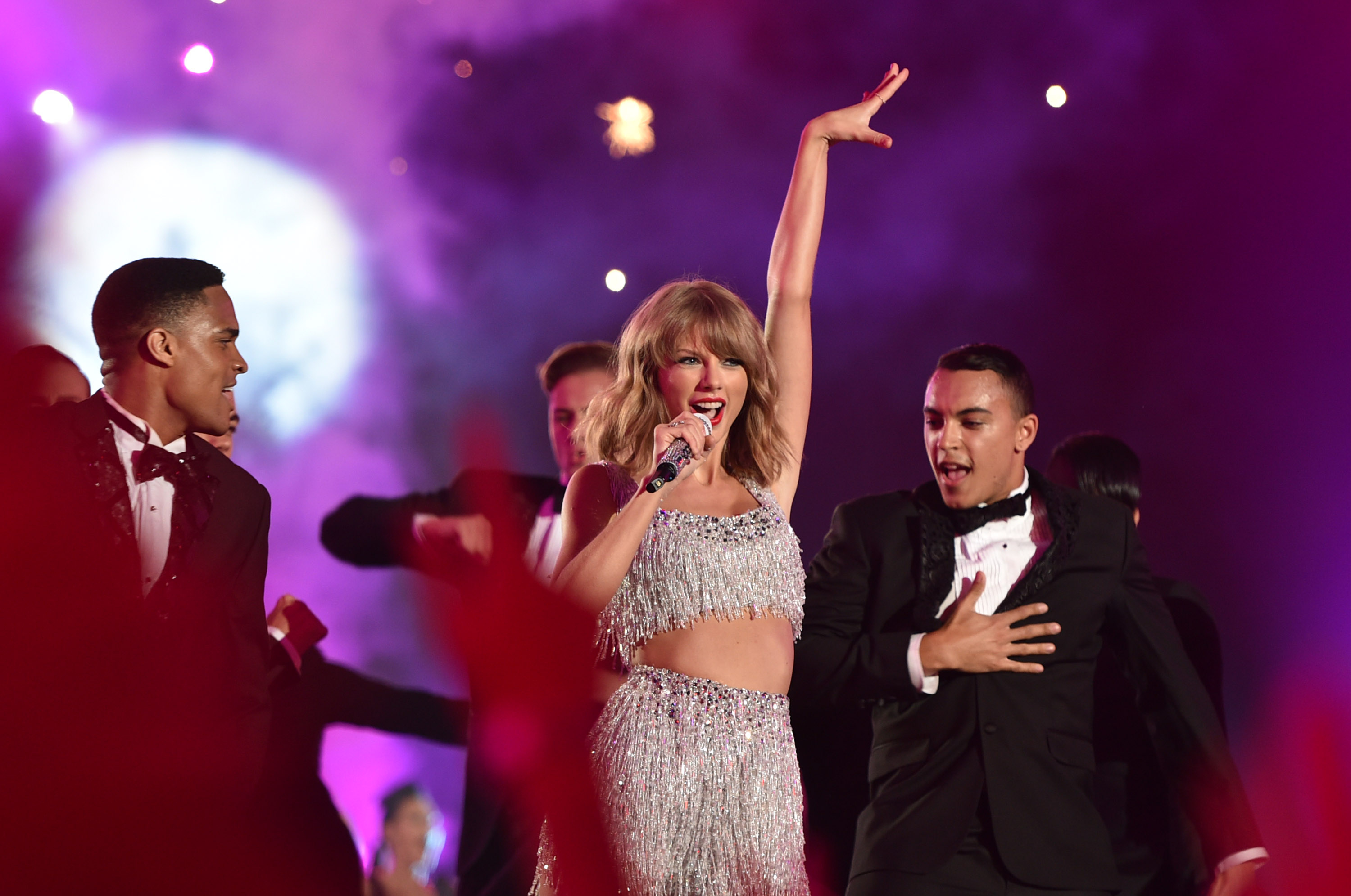 2014 MTV Video Music Awards - Roaming Show