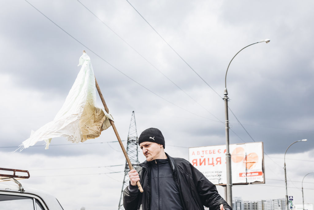 Thousands Of Ukrainian Civilians Flee Due To Russian Attacks In Irpin