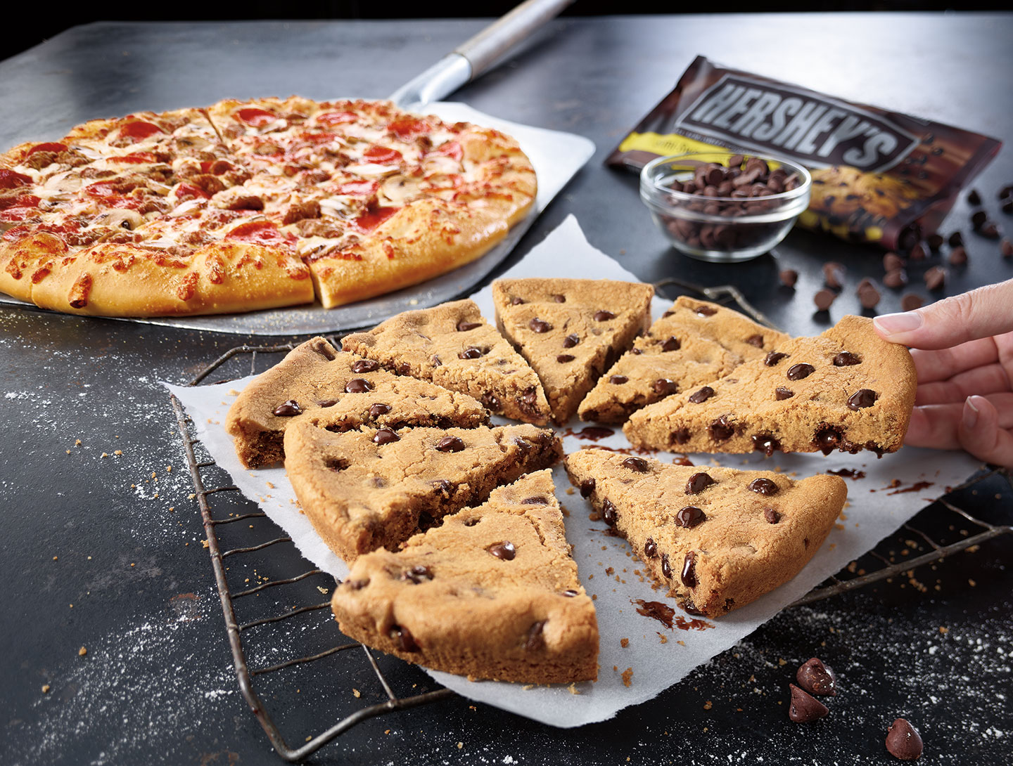 Pizza Hut's Cookie Pizza