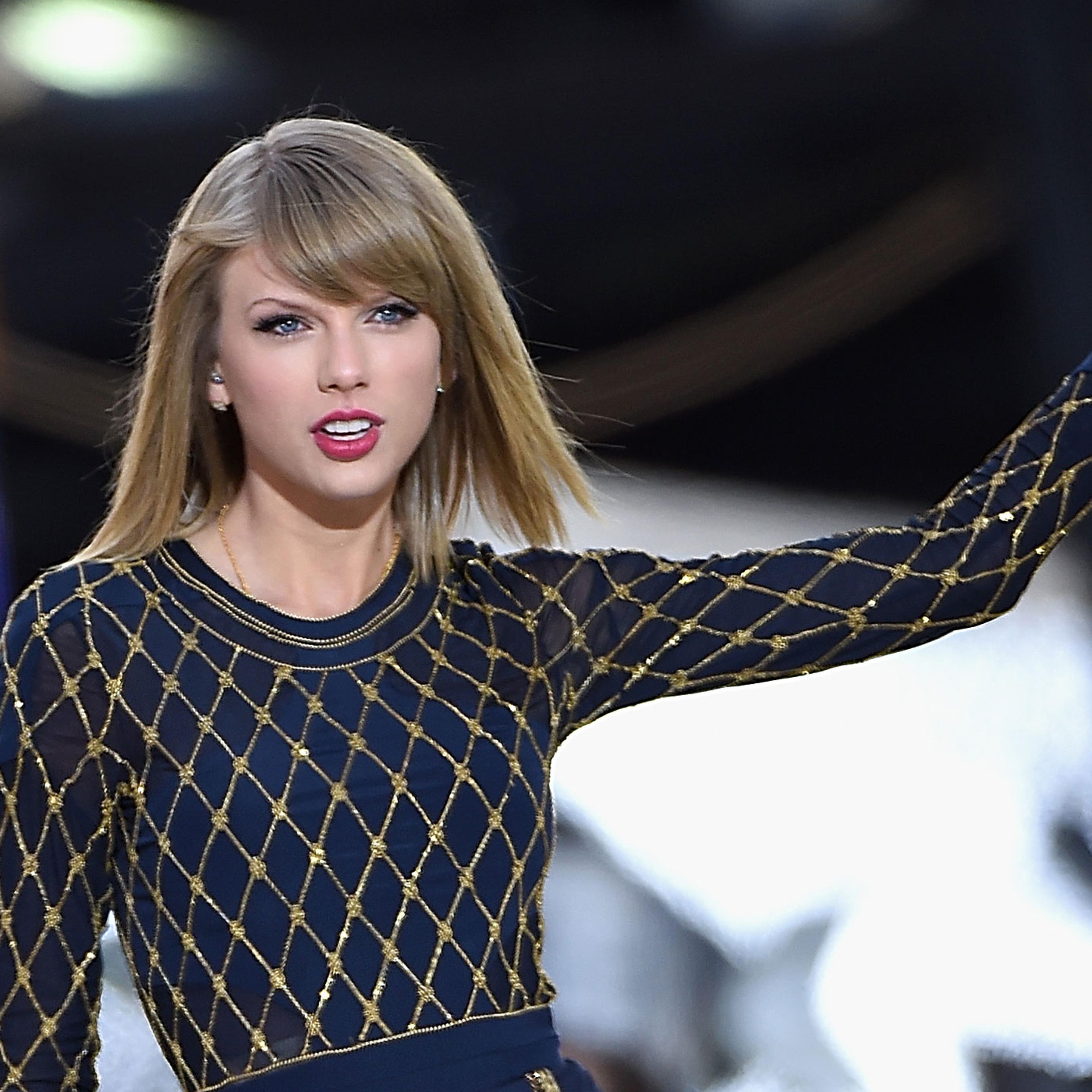 Taylor Swift Performs On ABC's "Good Morning America"
