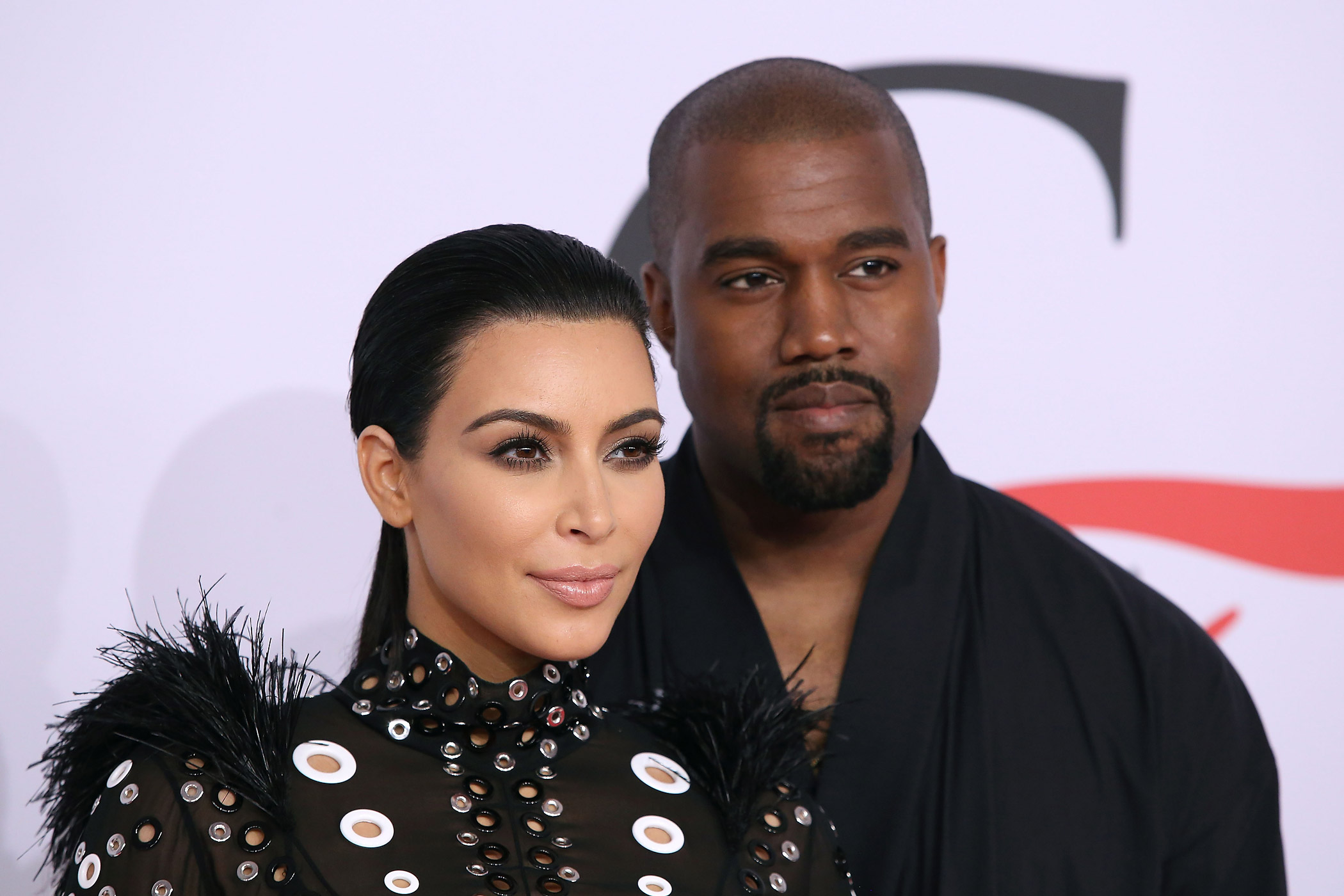 kardashian-kanye-west.jpg?