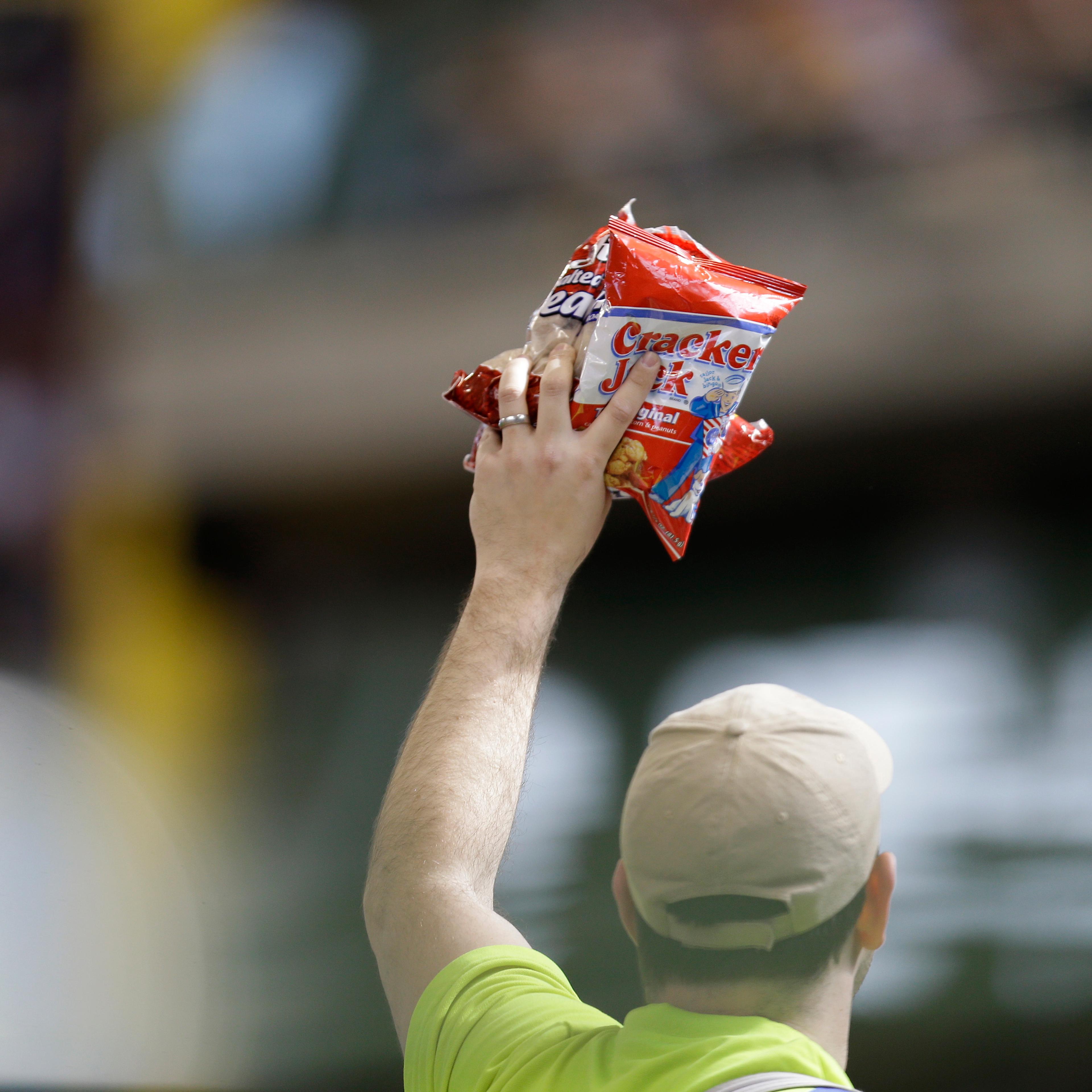 Chicago Cubs v Milwaukee Brewers