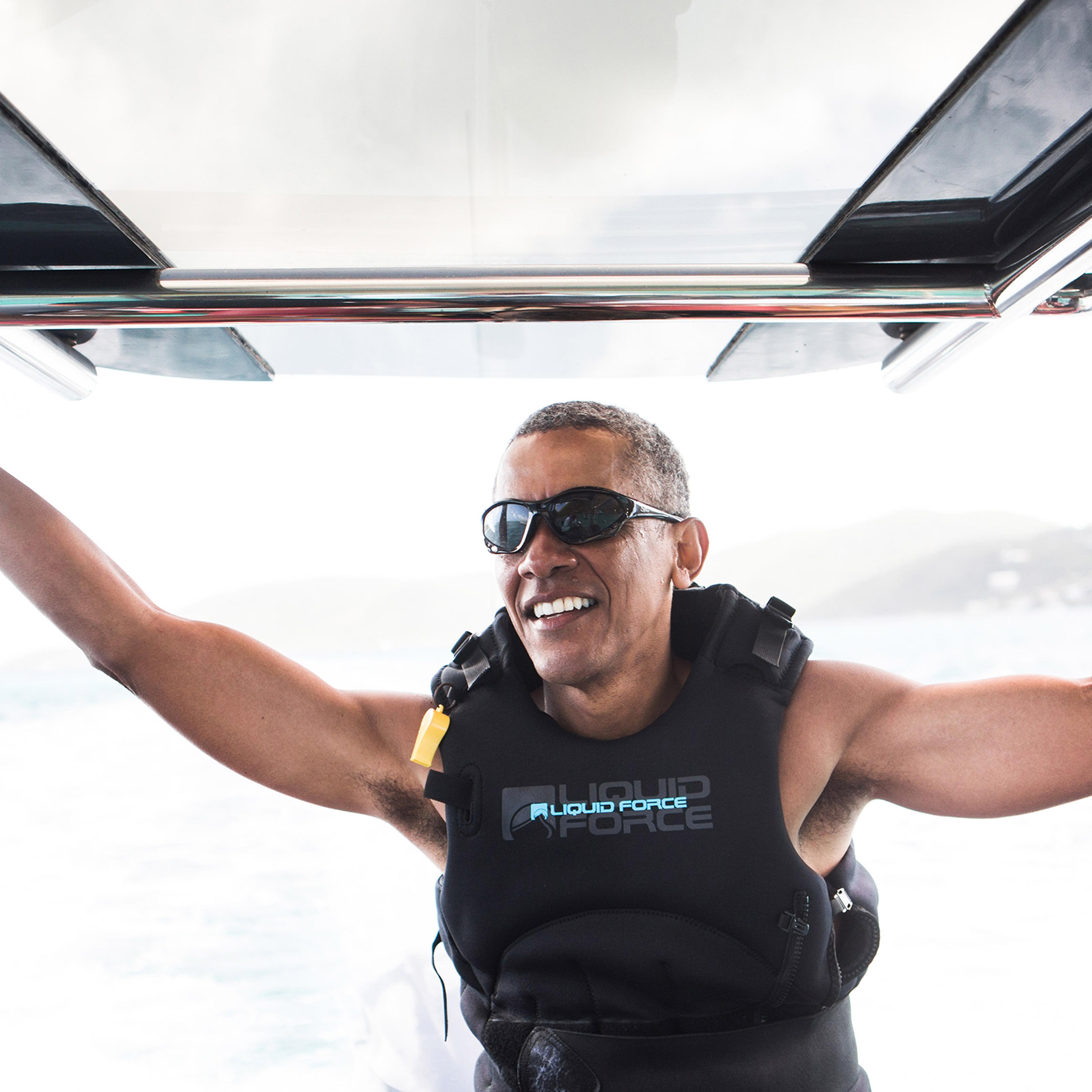 timeline-president-obama-post-white-house-vacation-kitesurf-boat