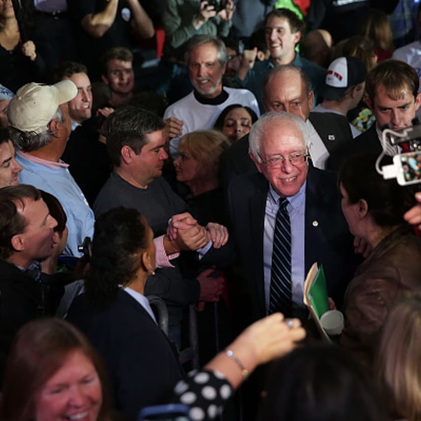 Bernie Sanders Campaigns Across Iowa Ahead Of Caucuses