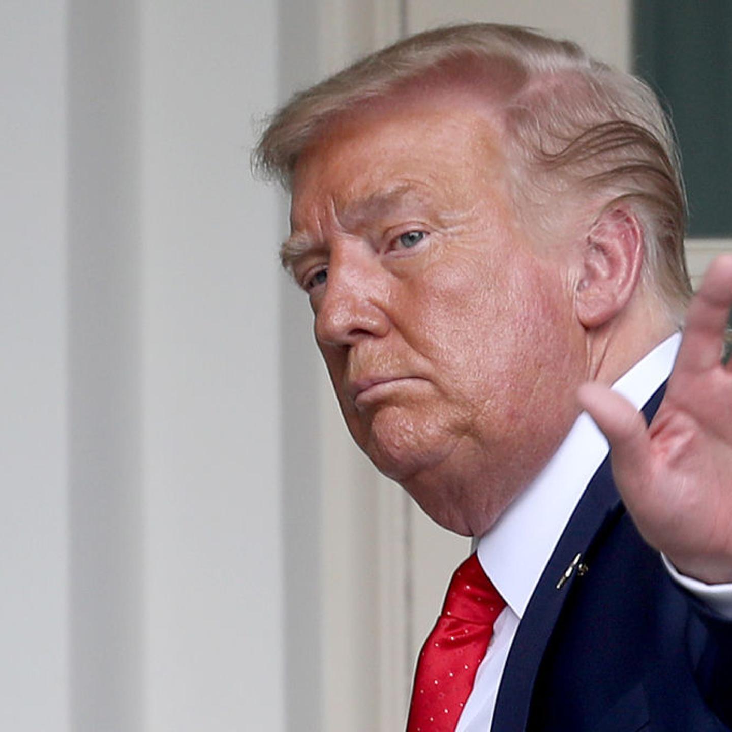 President Trump Signs White House Hispanic Prosperity Initiative