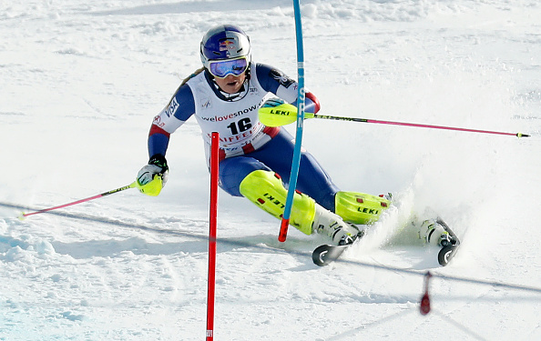 Lindsey Vonn of the U.S. clears a gate during the slalom run of the ladies combined World Cup race in Lenzerheide on January 26, 2018.