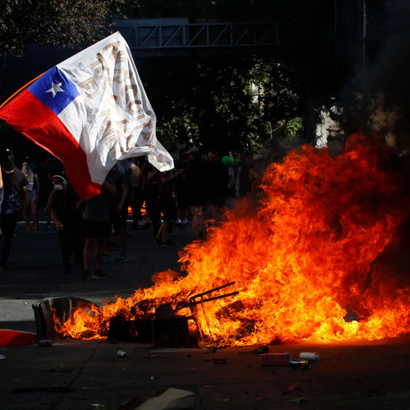Protests Continue In Chile After President Piñera Declared State of Emergency And Suspended Subway Fare Hike