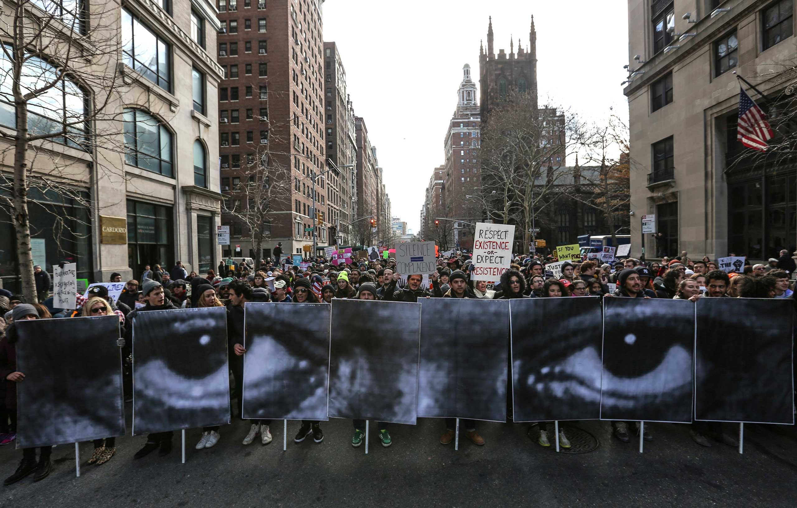 Thousands march through Manhattan to protest police violence