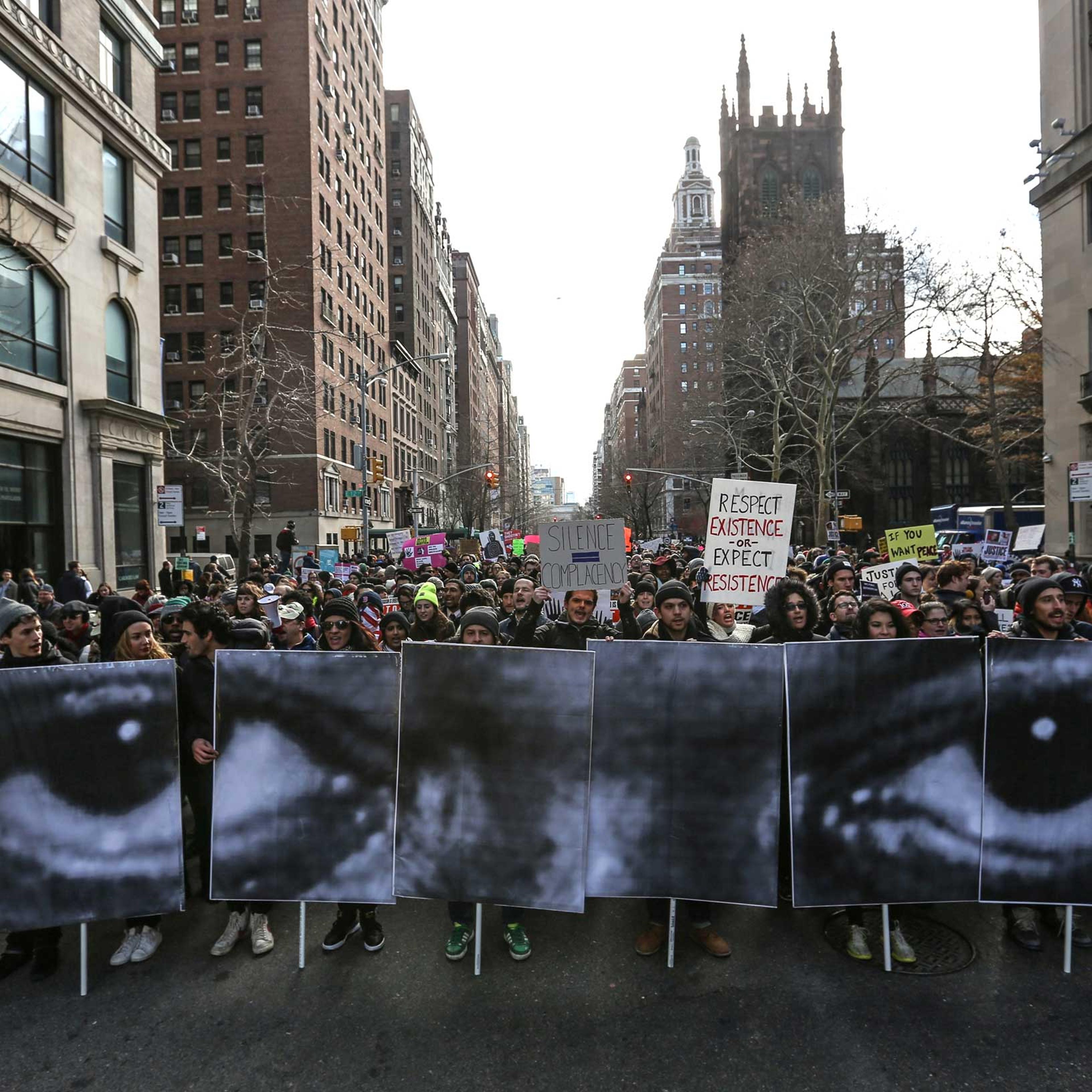 Thousands march through Manhattan to protest police violence