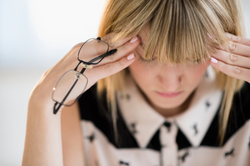 woman-headache-stressed