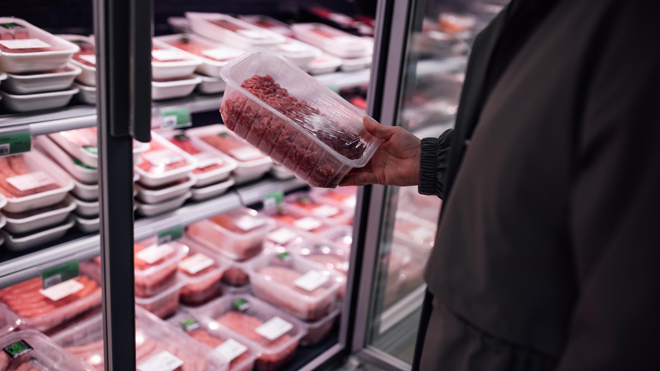 Thousands of Food-Packaging Chemicals Lack Safety Data Thousands of Food-Packaging Chemicals Lack Safety Data
