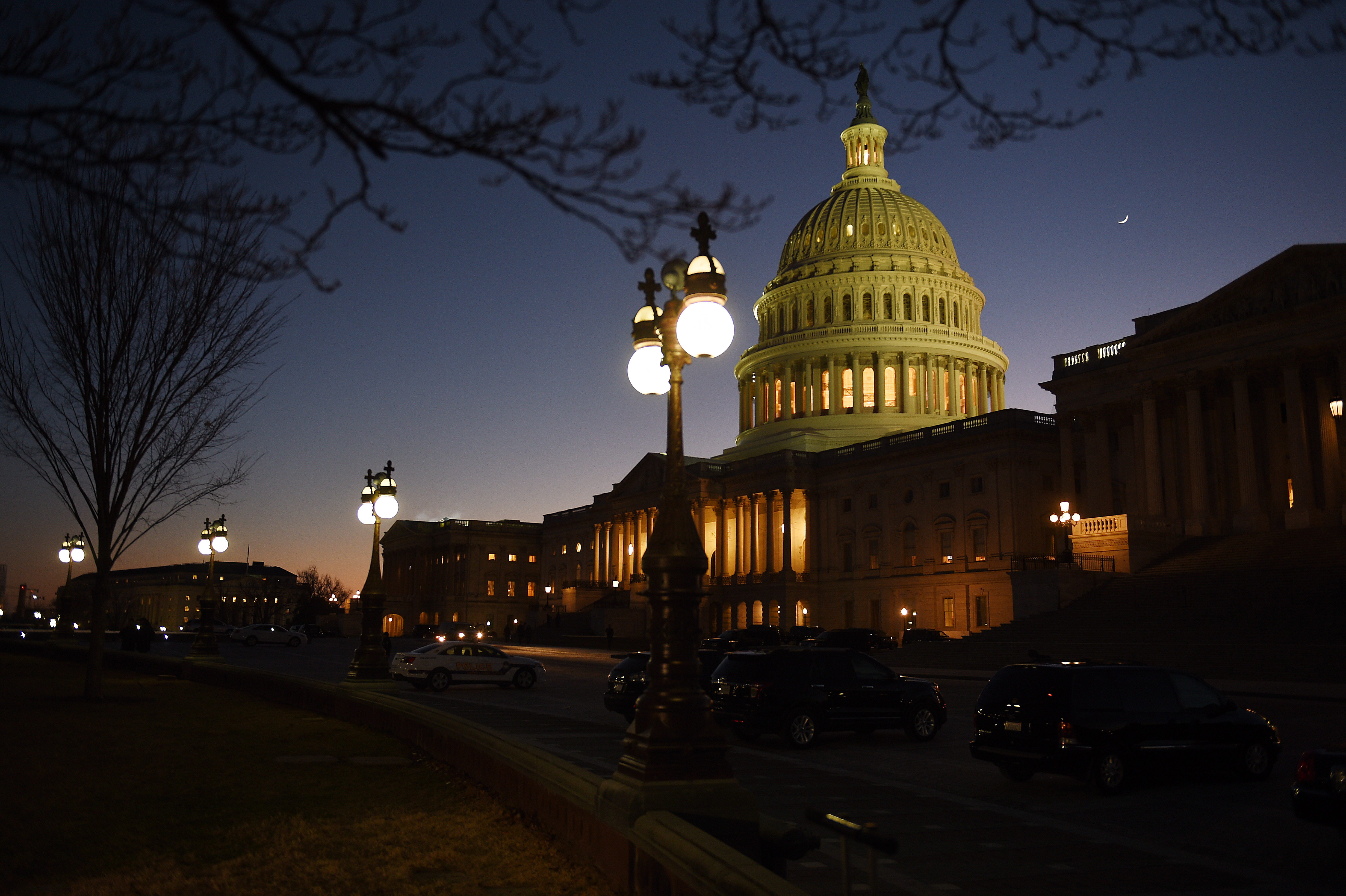 WASHINGTON, DC - JANUARY 19: Lawmakers on Capitol Hill in Washi