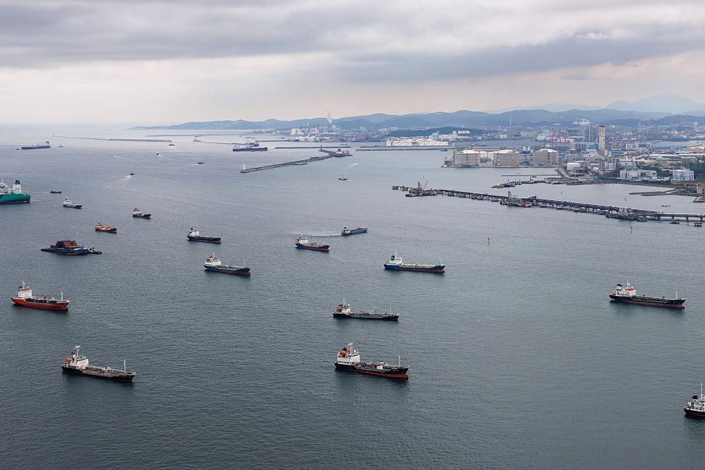 Iran Strikes Vessel in Strait of Hormuz, Threatening More Shipping Disruptions