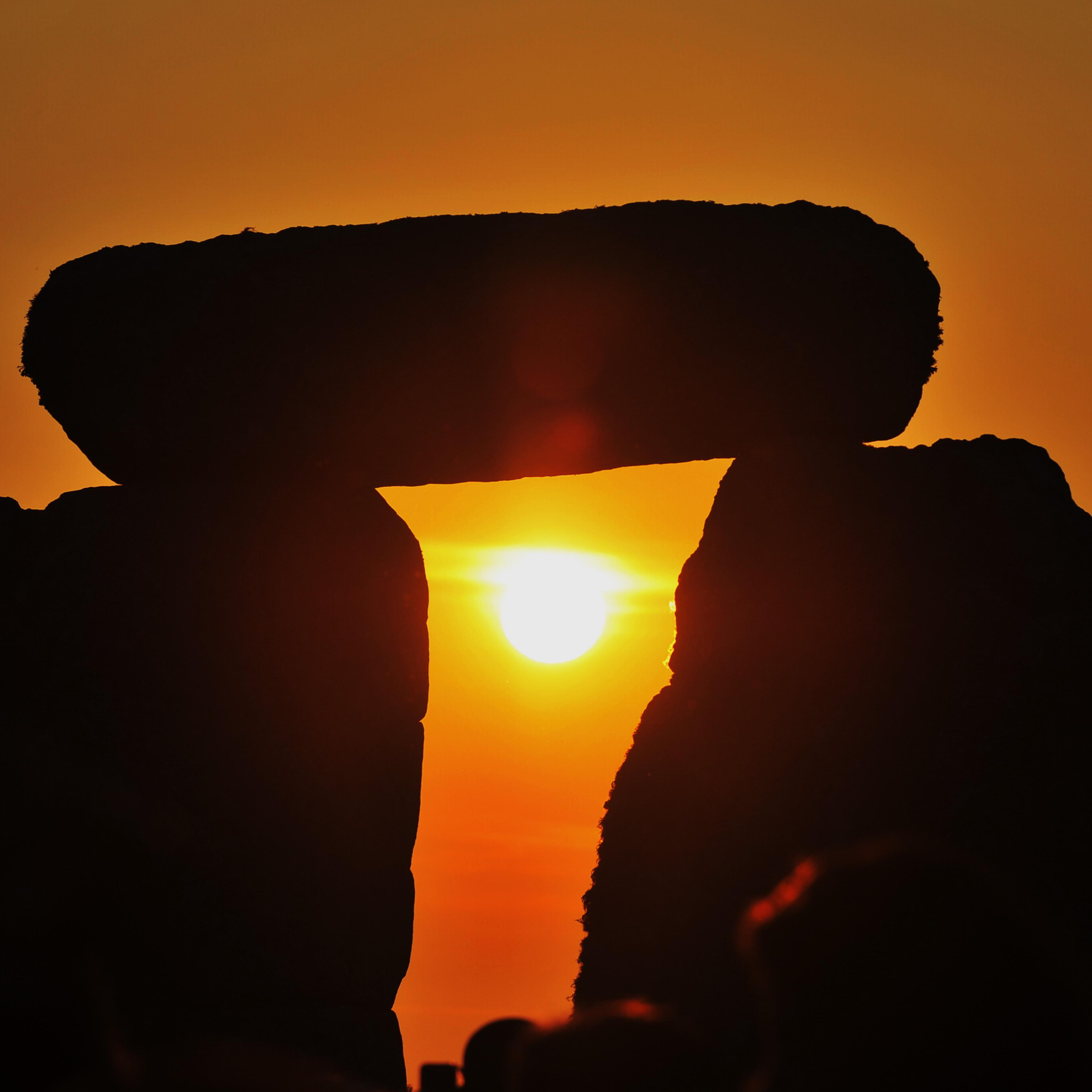 Thousands Gather To Celebrate Summer Solstice At Stonehenge
