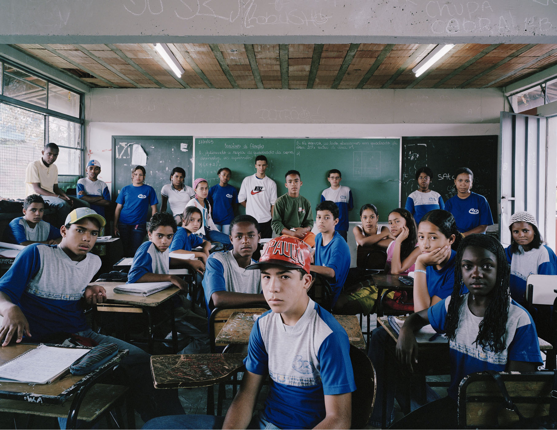 image: Escola Estadual Nossa Senhora do Belo Ramo, Belo Horizonte, Minas Gerais, Brazil. Series 6, Mathematics. November 17th, 2005.