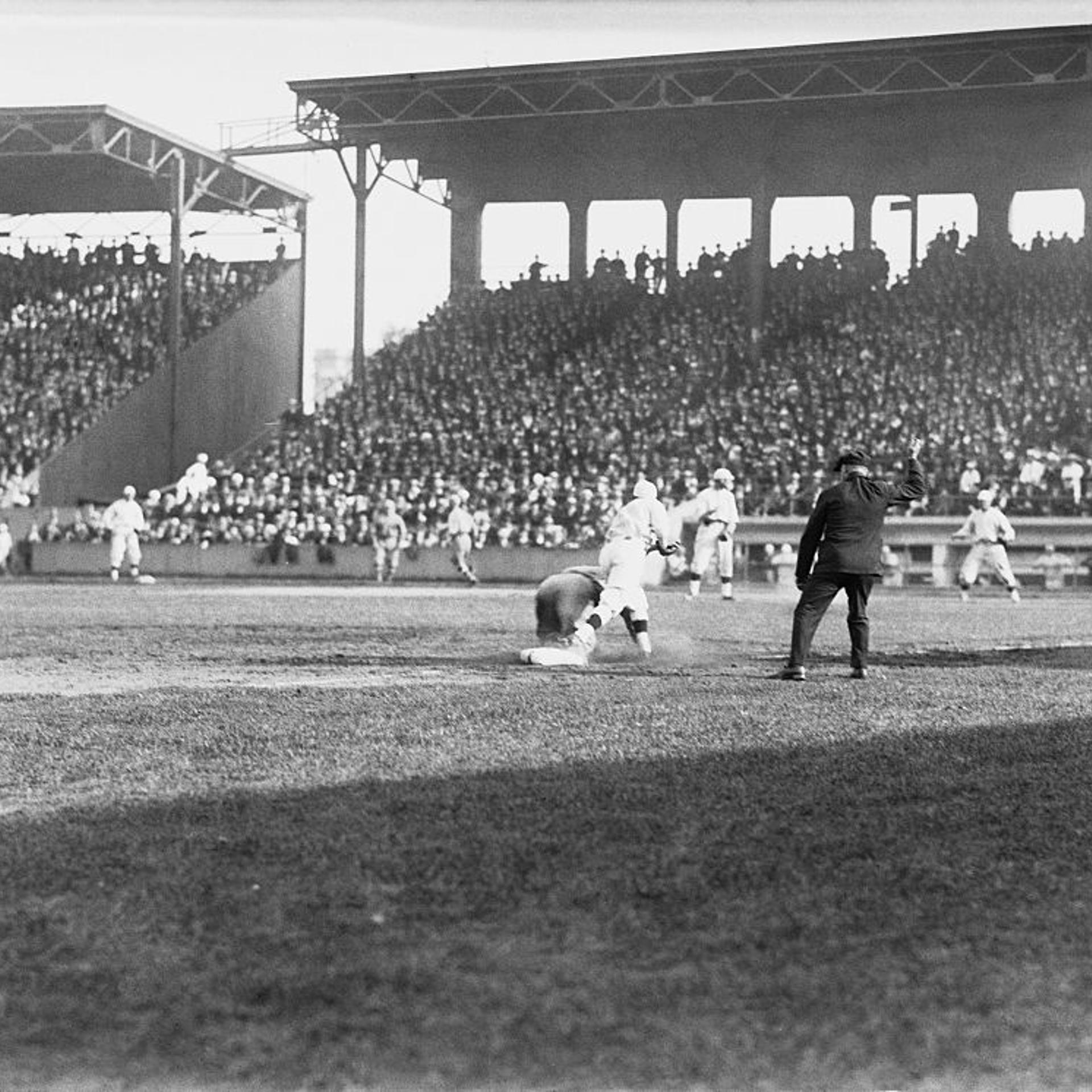 World Series Game in 1918