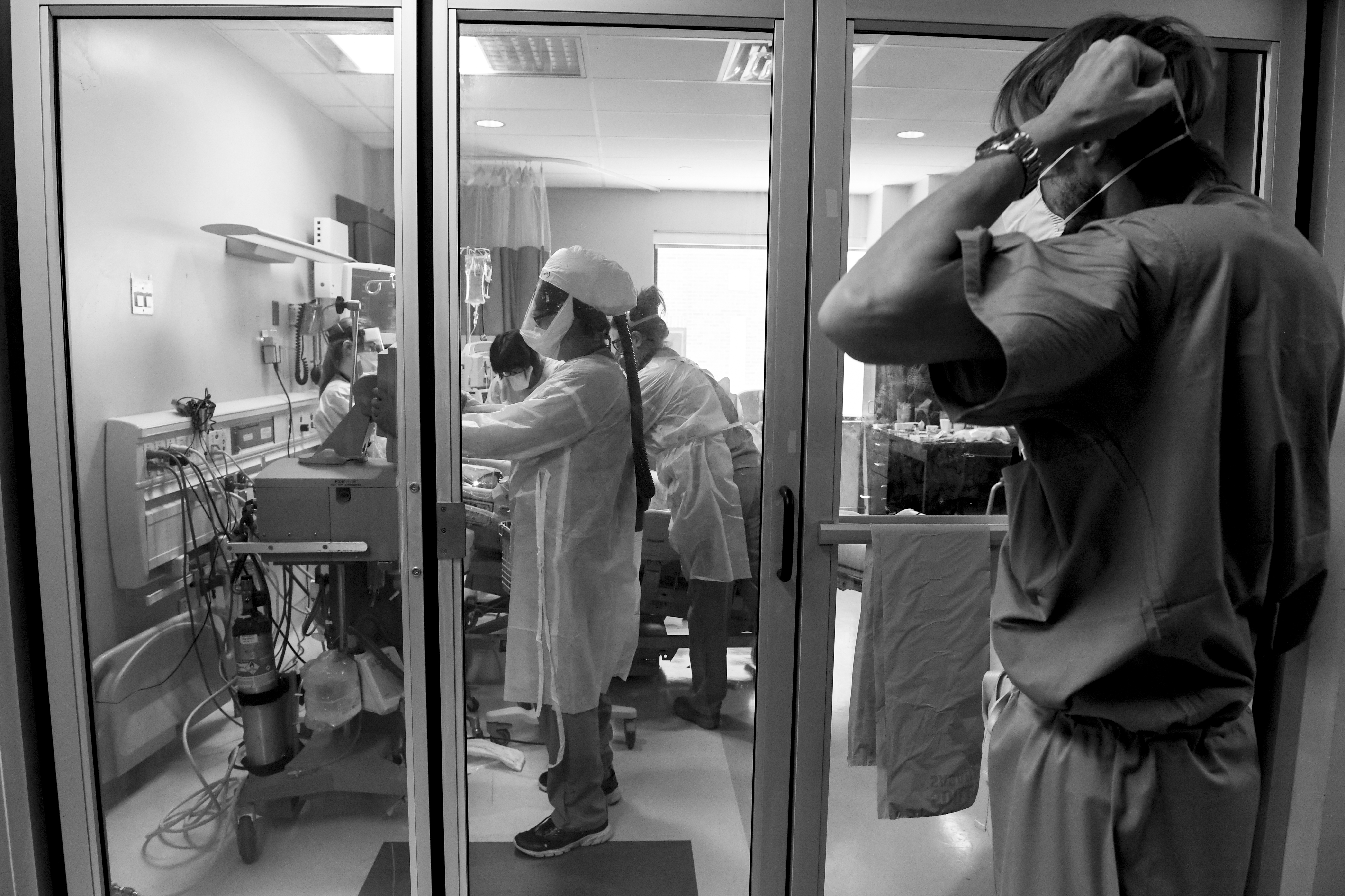 COLORADO COVID-19, THE MEDICAL CENTER OF AURORA COVID WARD