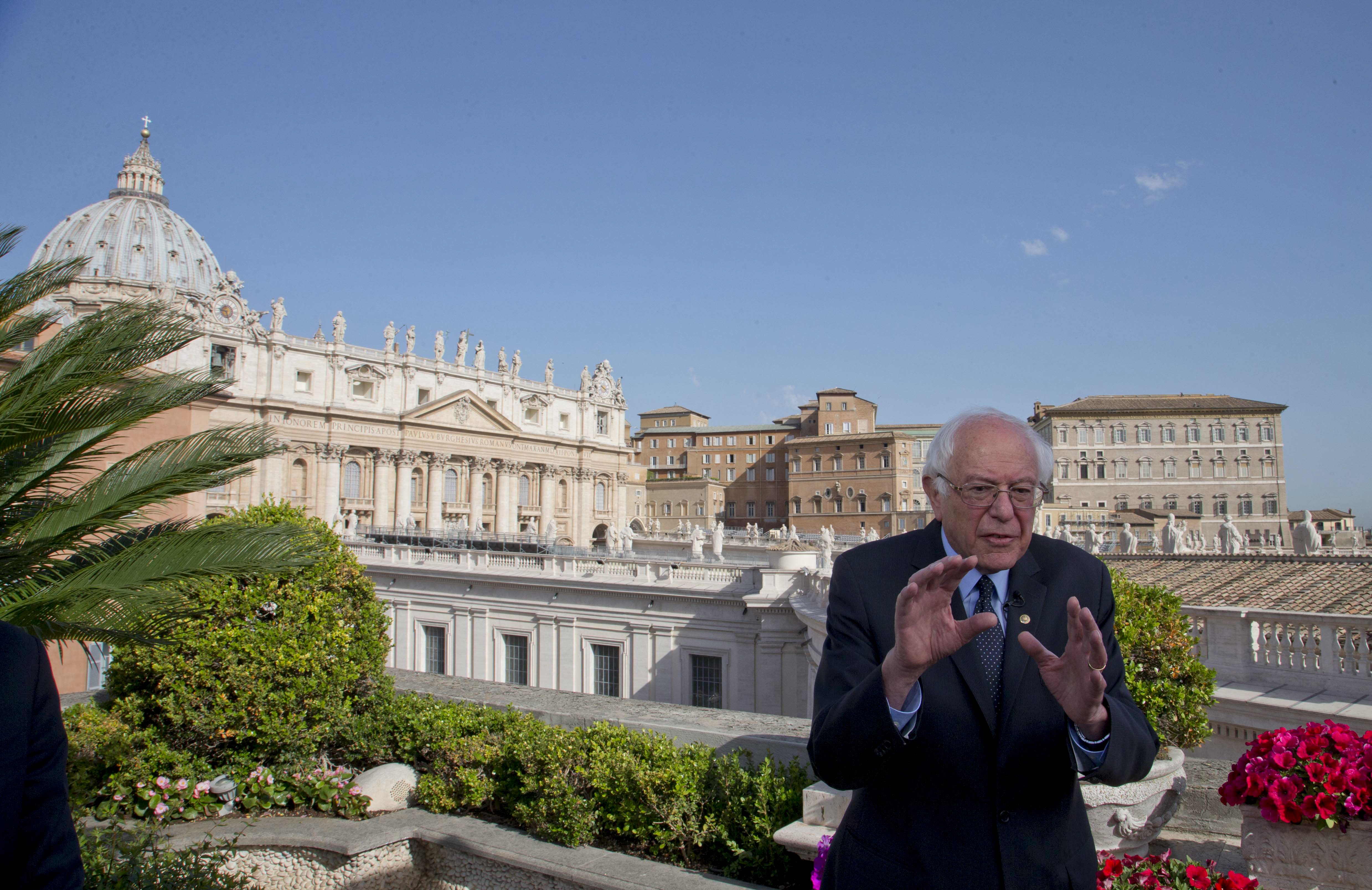 APTOPIX Vatican US 2016 Sanders