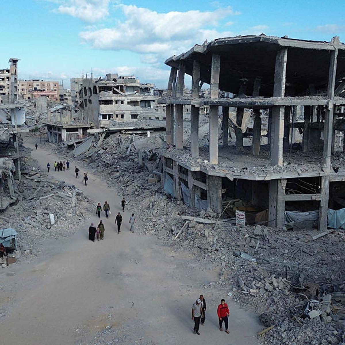 Destruction in Khan Yunis after Gaza ceasefire